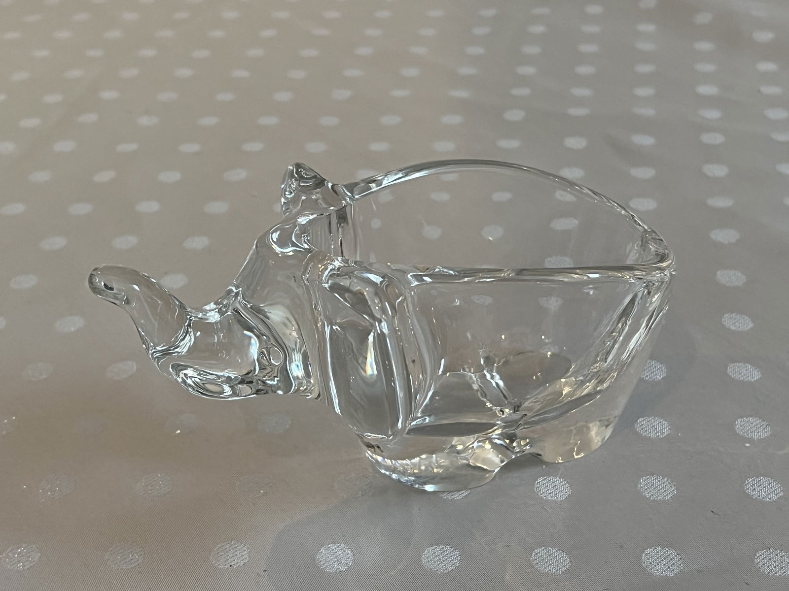 Crystal Elephant Bowl: Unsigned, qualiry crystal. Dimensions: H 3.5" x L 6" x W 3" Condition: Minor scratches to bottom. Low Estimate: 50.00High Estimate: 100.00