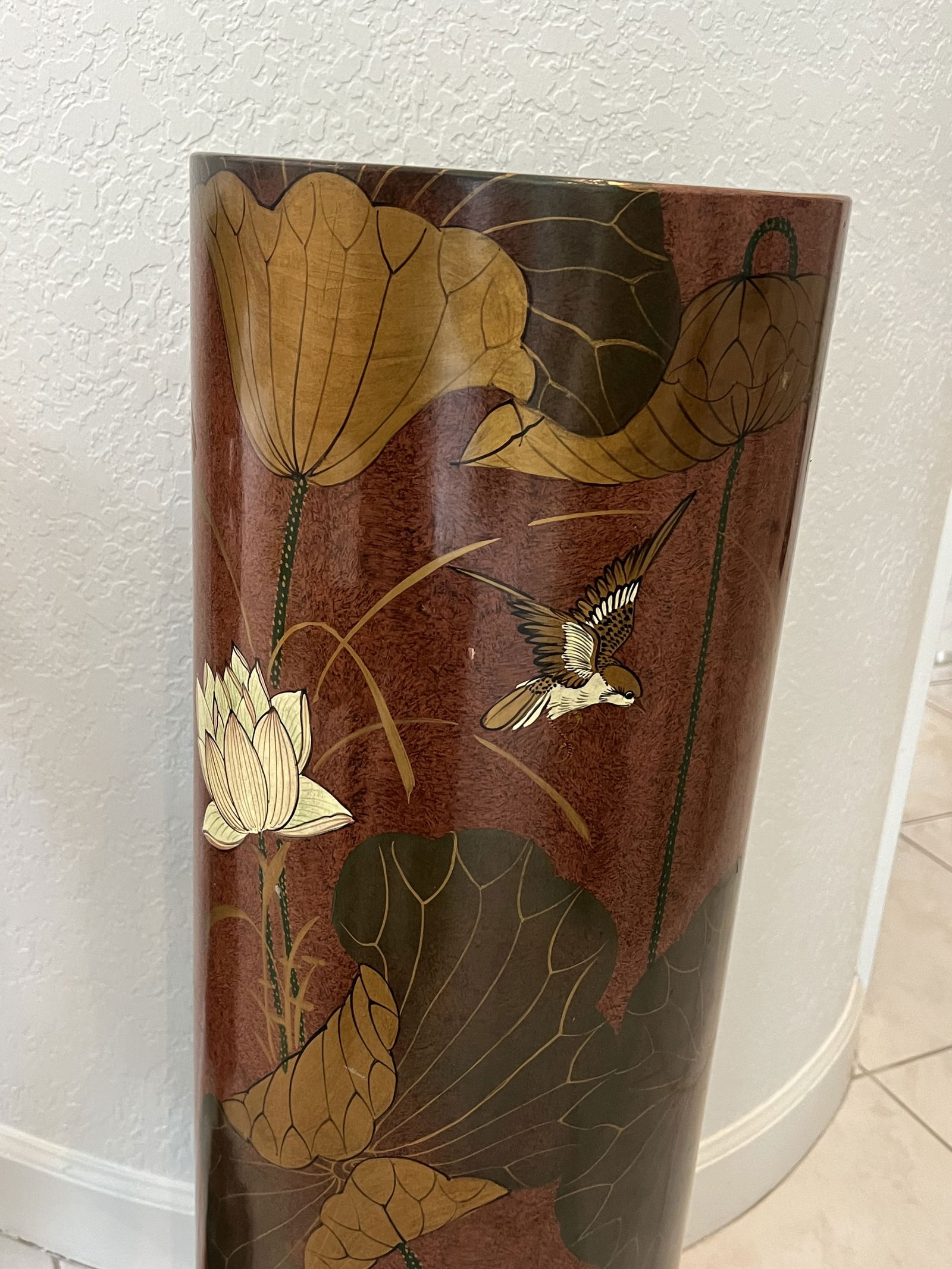 Round Asian Lacquered Pedestal - 5