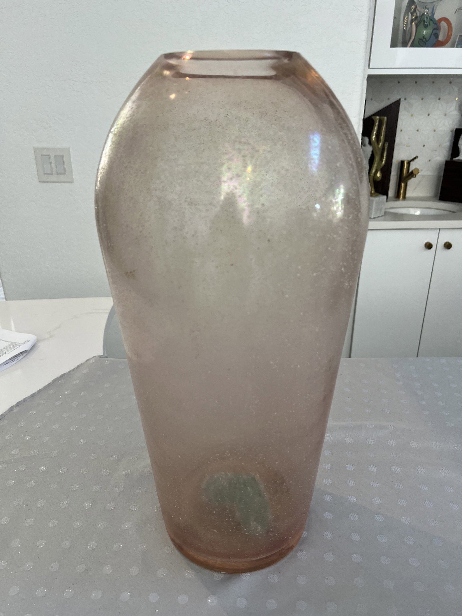 Large Italian Pink Art Glass vase (1 of 5)