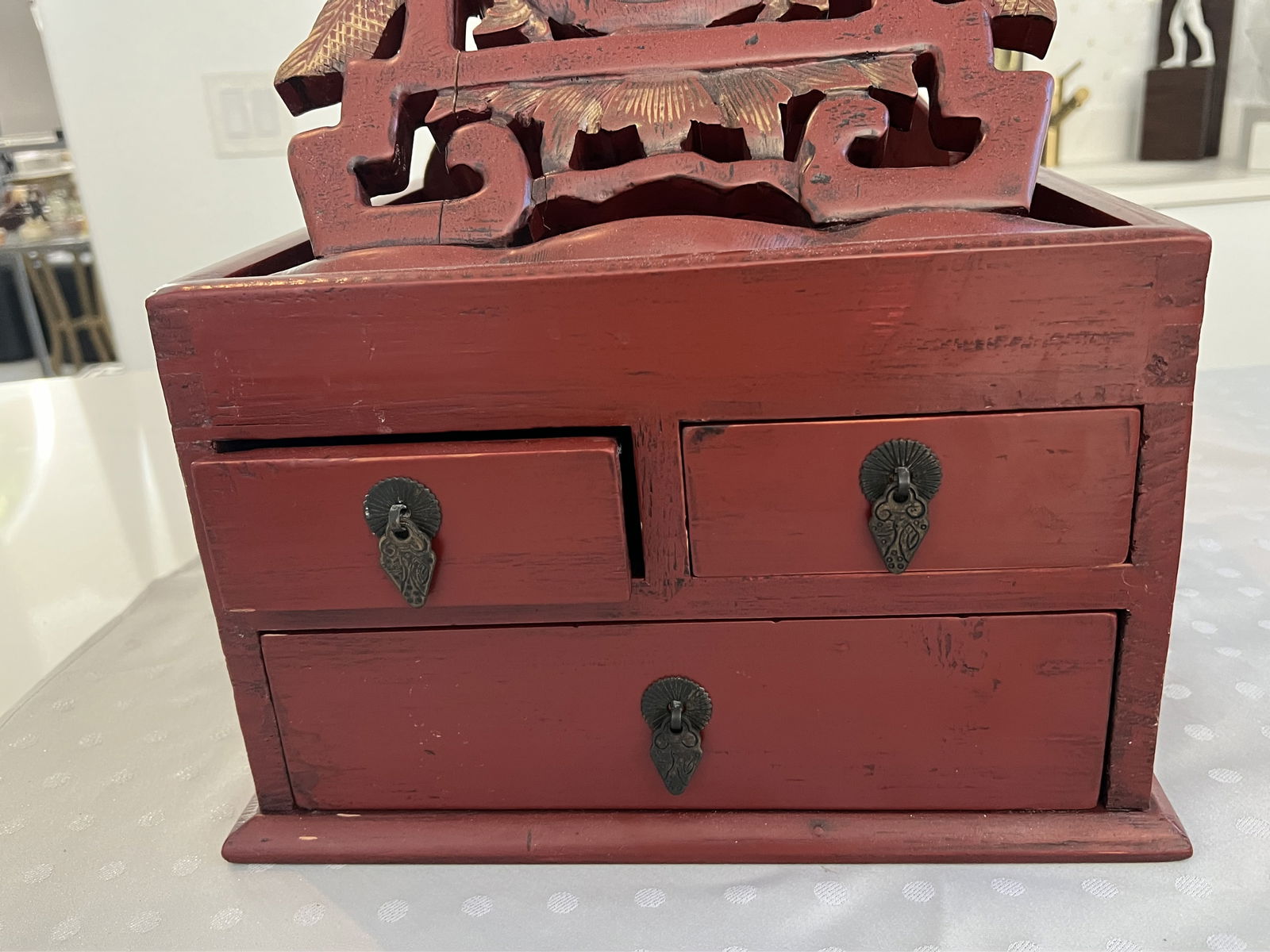 Vintage Chinoserie Red Lacquer Altar Stand - 5