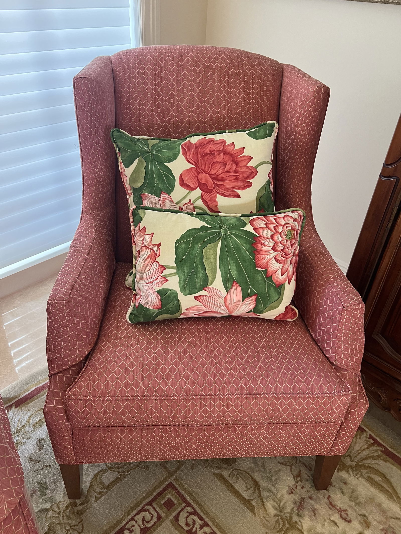 Pair of Ethan Allen Wingback Armchairs - 6