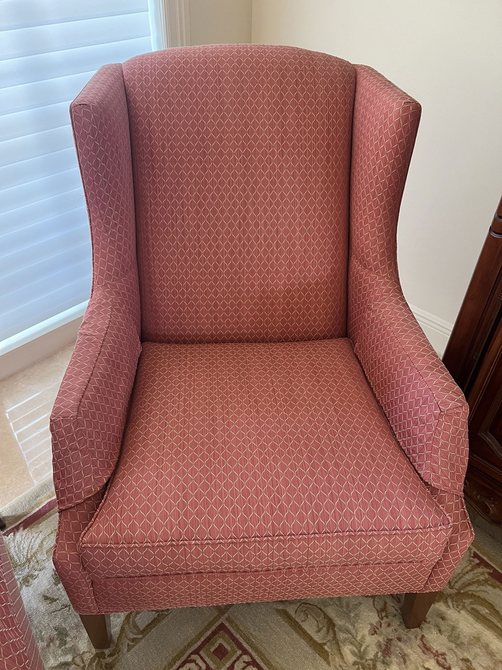 Pair of Ethan Allen Wingback Armchairs - 7