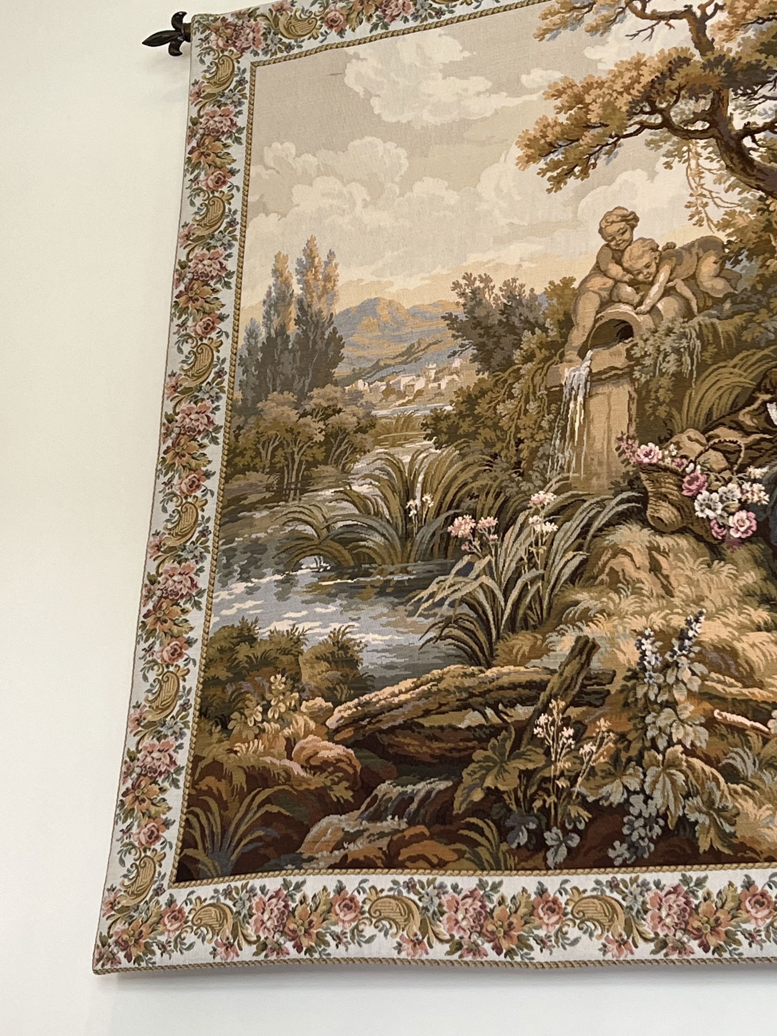 Very Large French Aubusson Style Jaquar Tapestry - 5