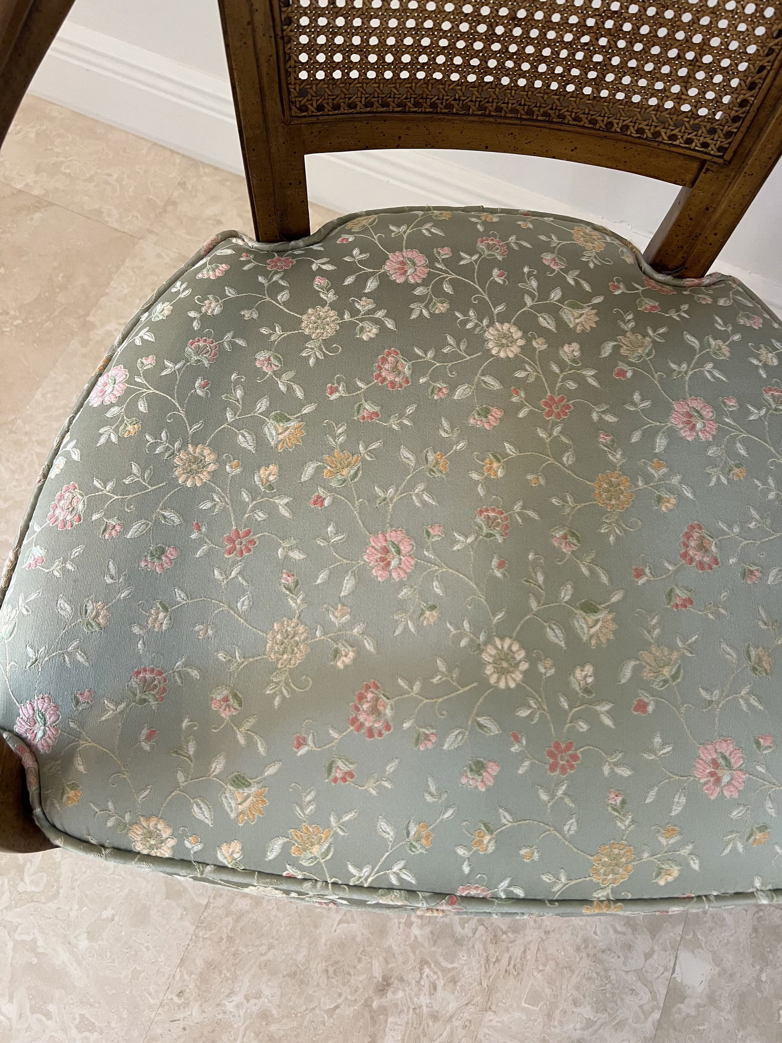 French Provincial Style Vintage Dining Room Suite - 12