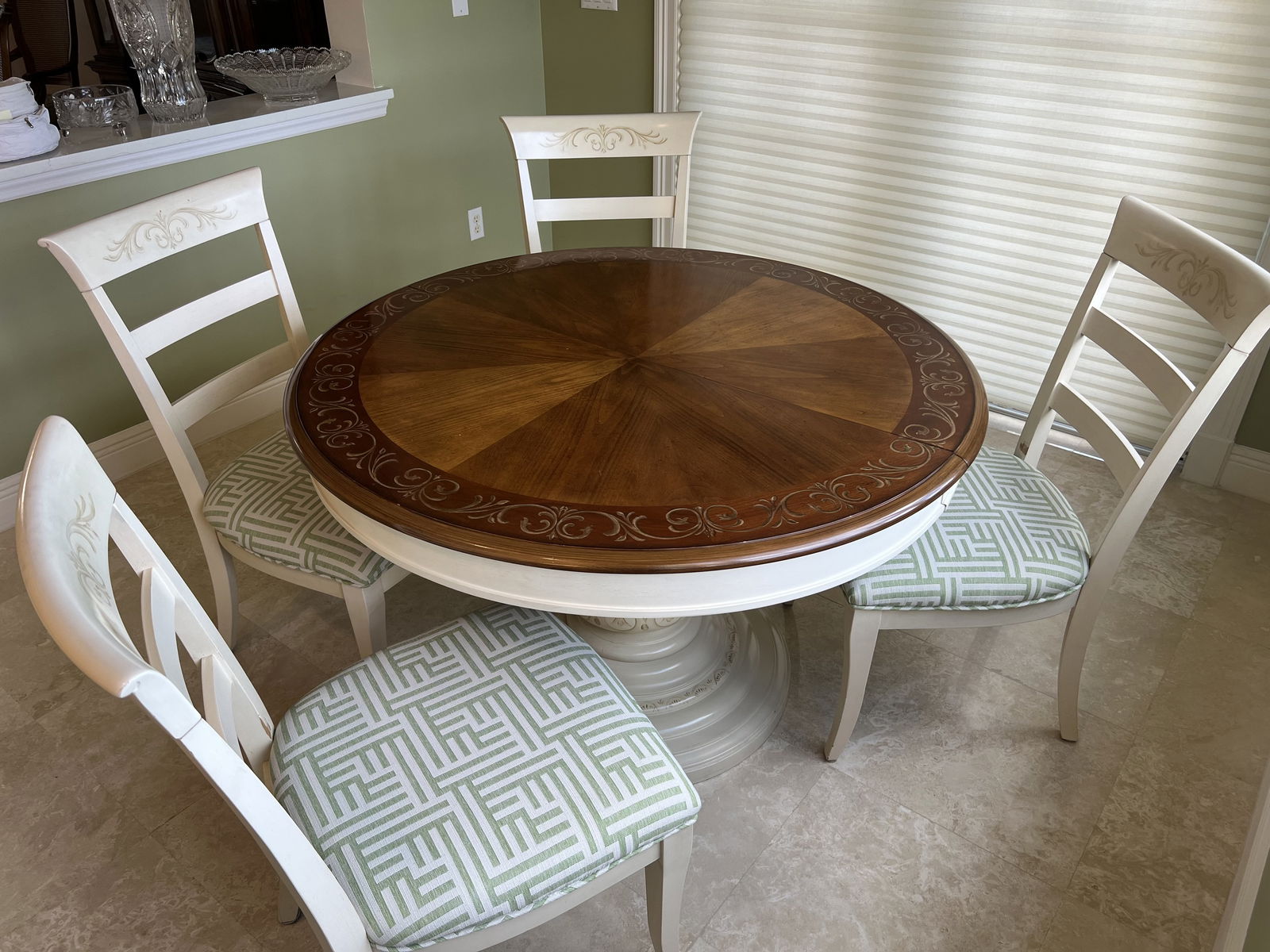 French Country style Kitchen Table and Chairs (1 of 9)