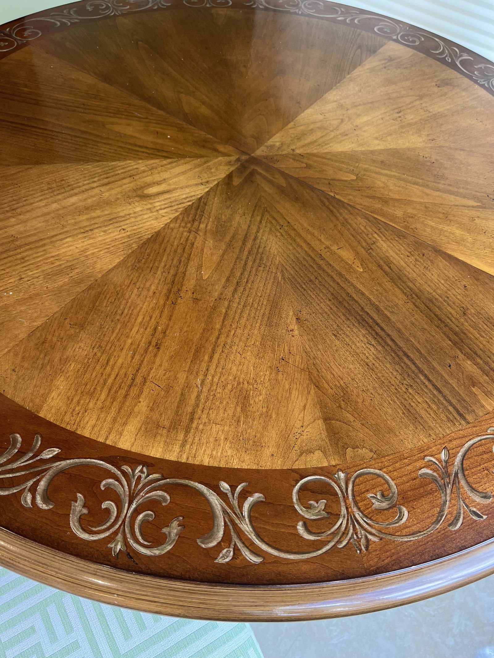 French Country style Kitchen Table and Chairs - 2