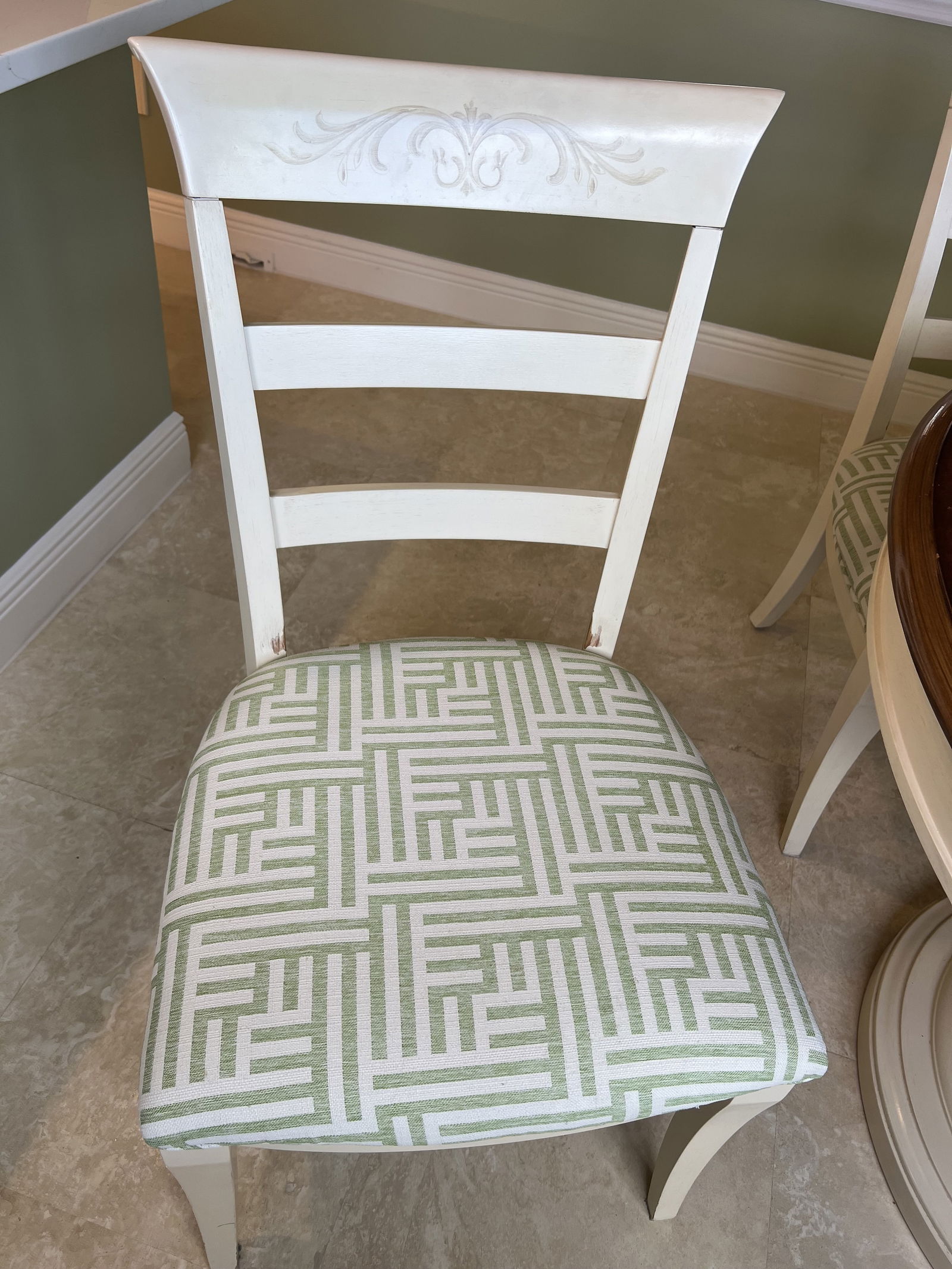 French Country style Kitchen Table and Chairs - 4