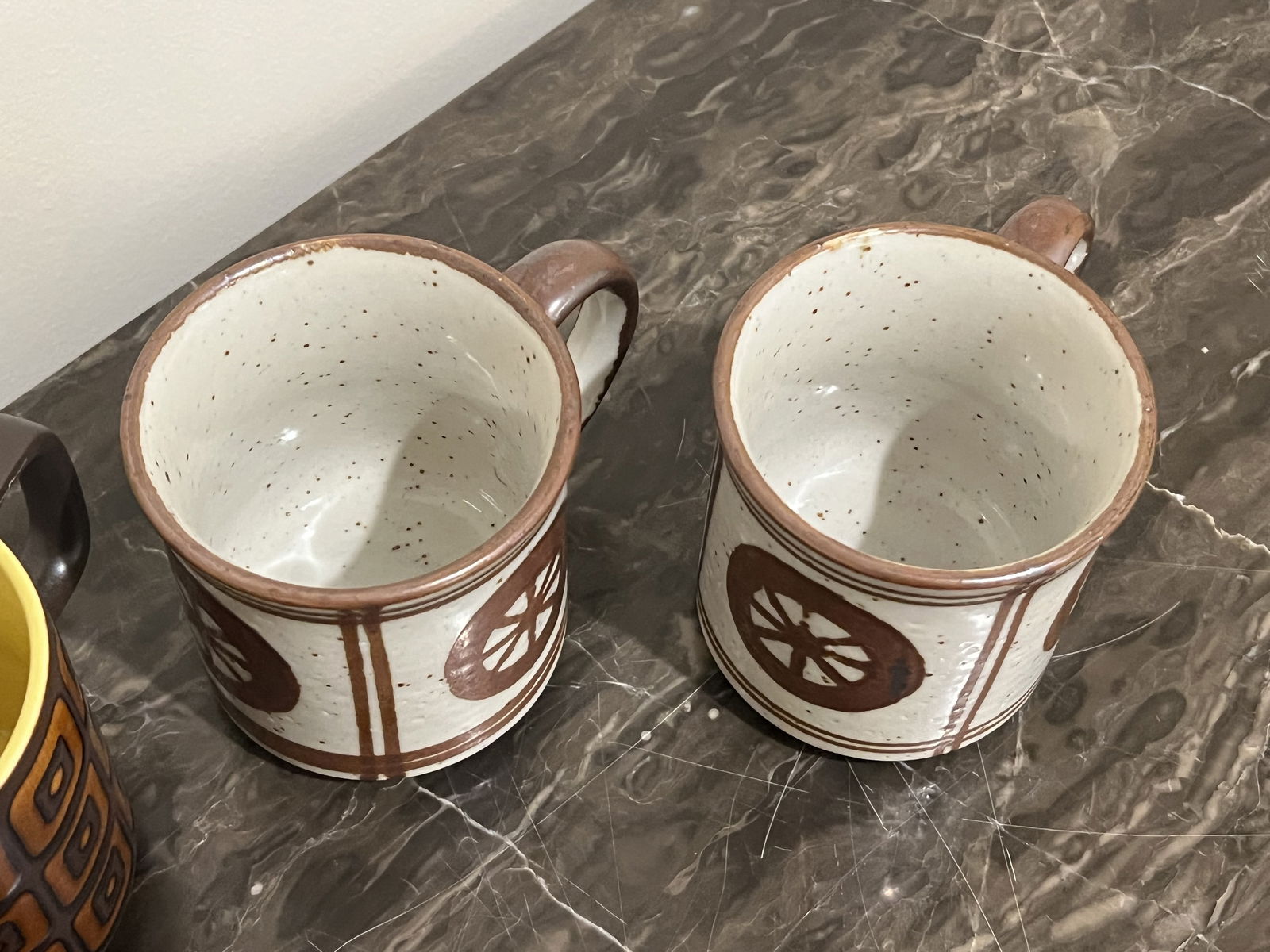Vintage 1970's Pottery Coffee Mugs - 4
