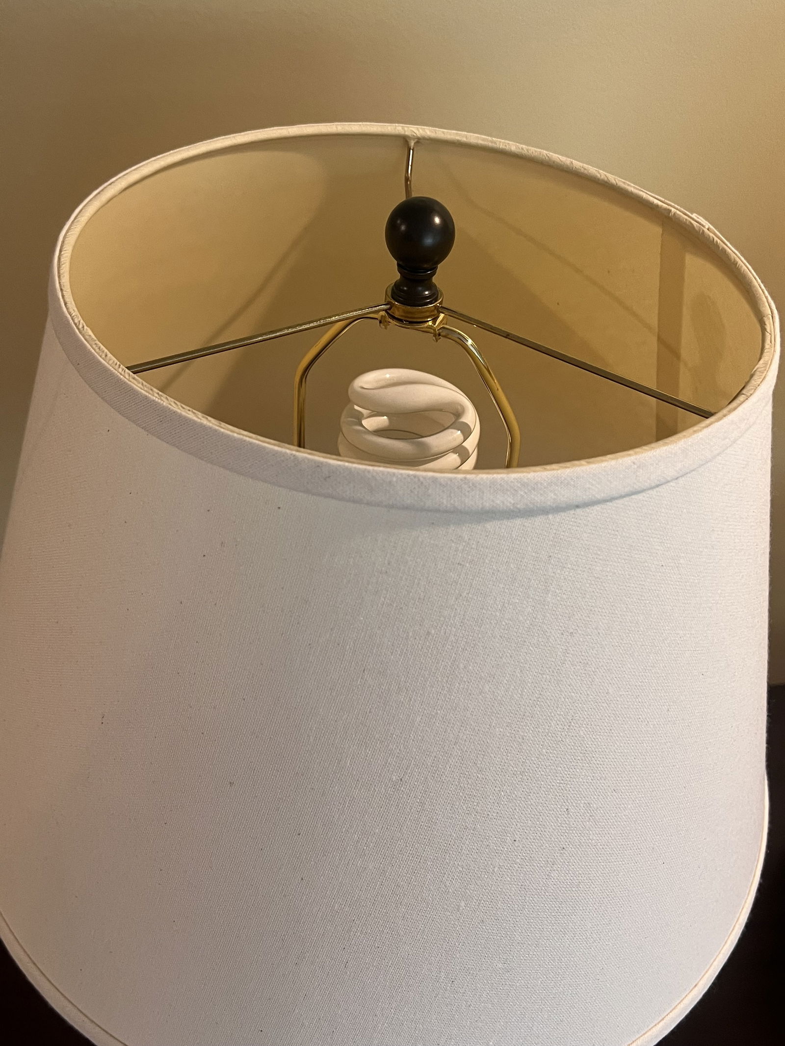 Pair of Ribbed Ceramic Table Lamps Natural Tones - 4