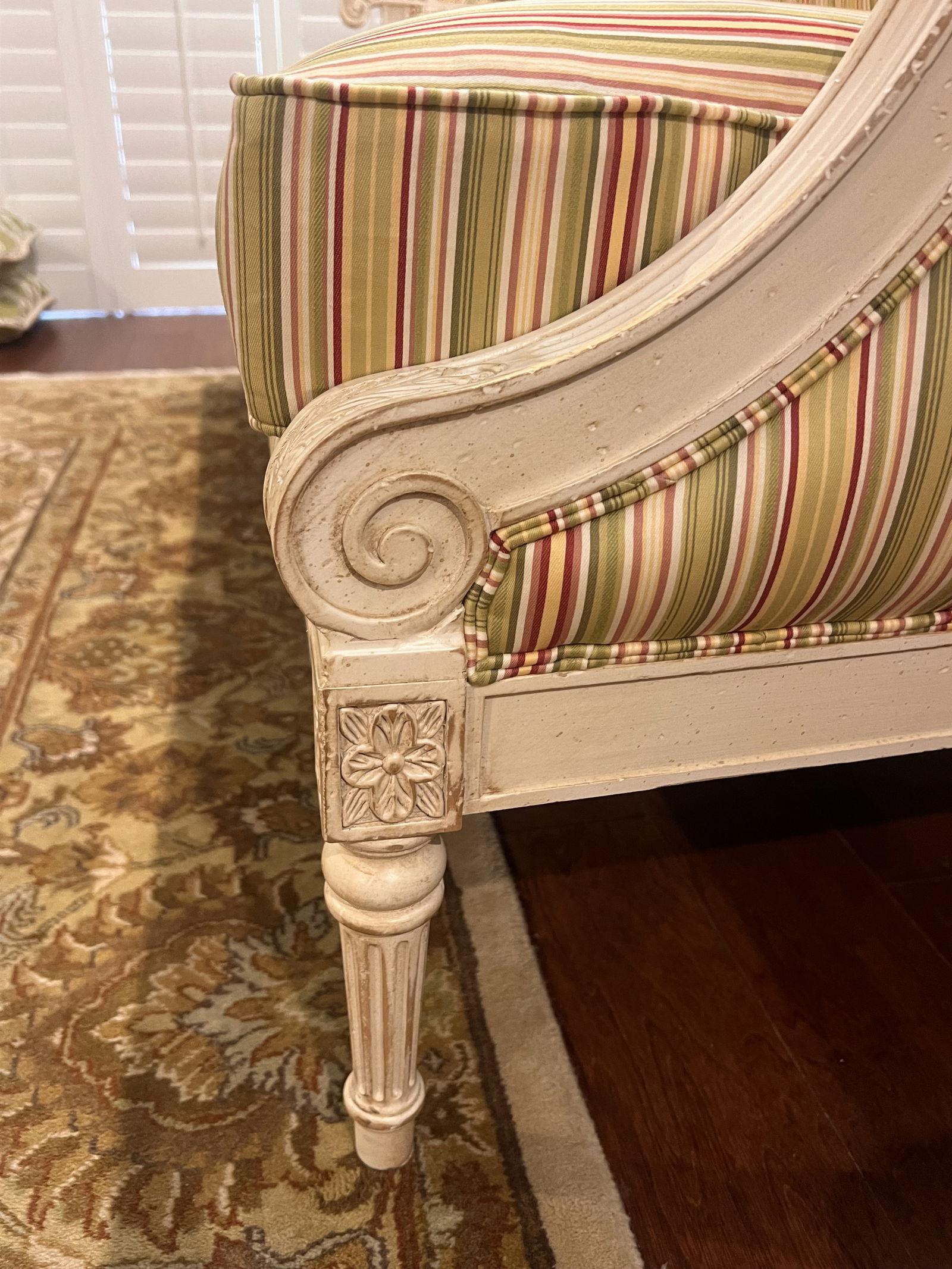 Ethan Allen French Style Settee - 3