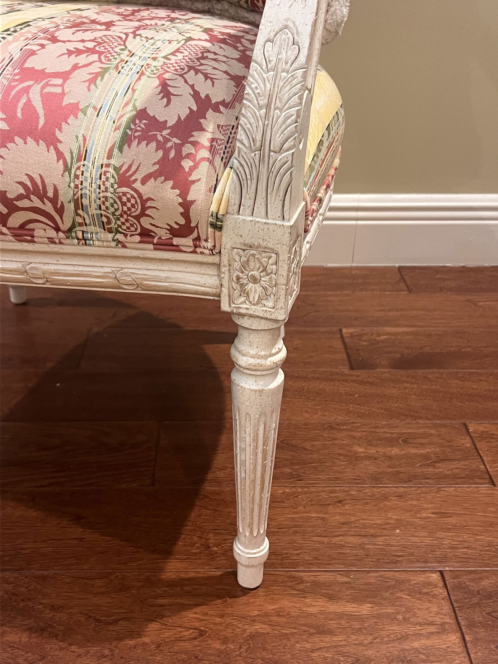 French Neoclassical Luois XVI Style Arm Chair - 2