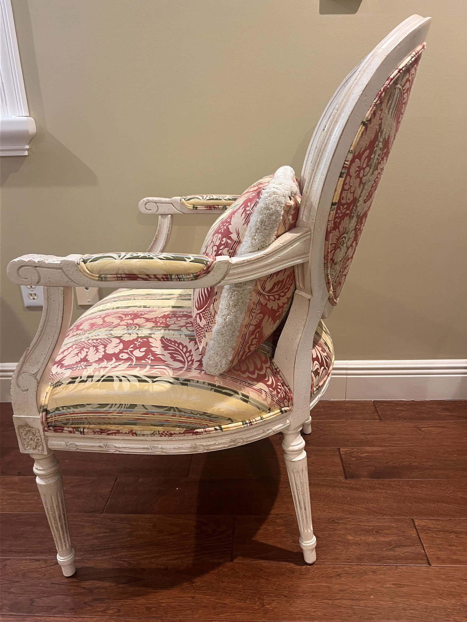 French Neoclassical Luois XVI Style Arm Chair - 6
