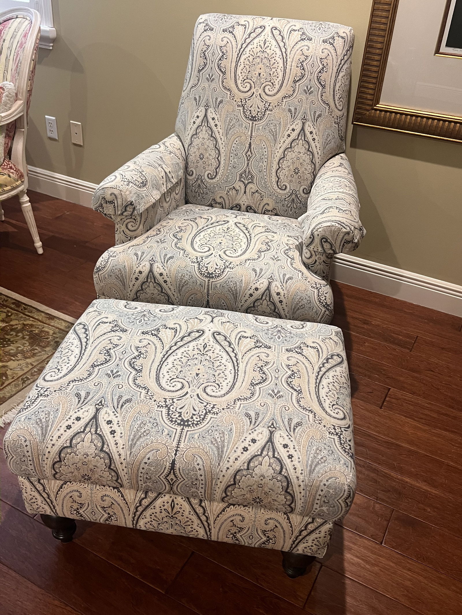 Bassett Furniture Co Arm Chair and Ottoman - 2