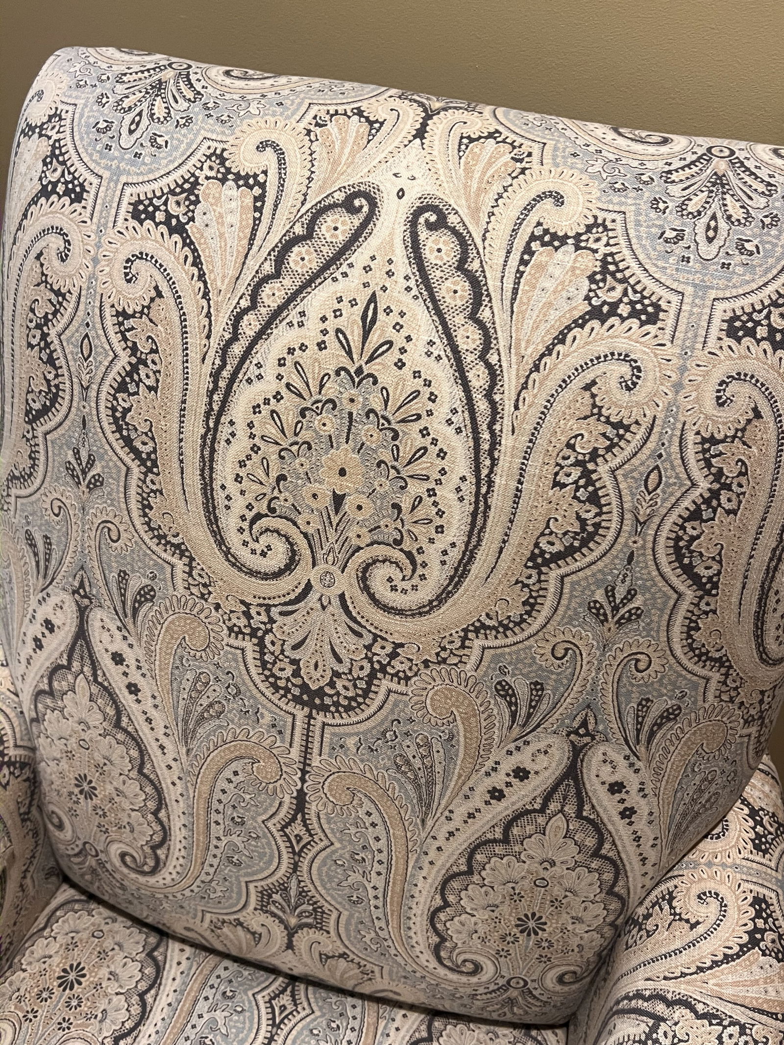 Bassett Furniture Co Arm Chair and Ottoman - 7