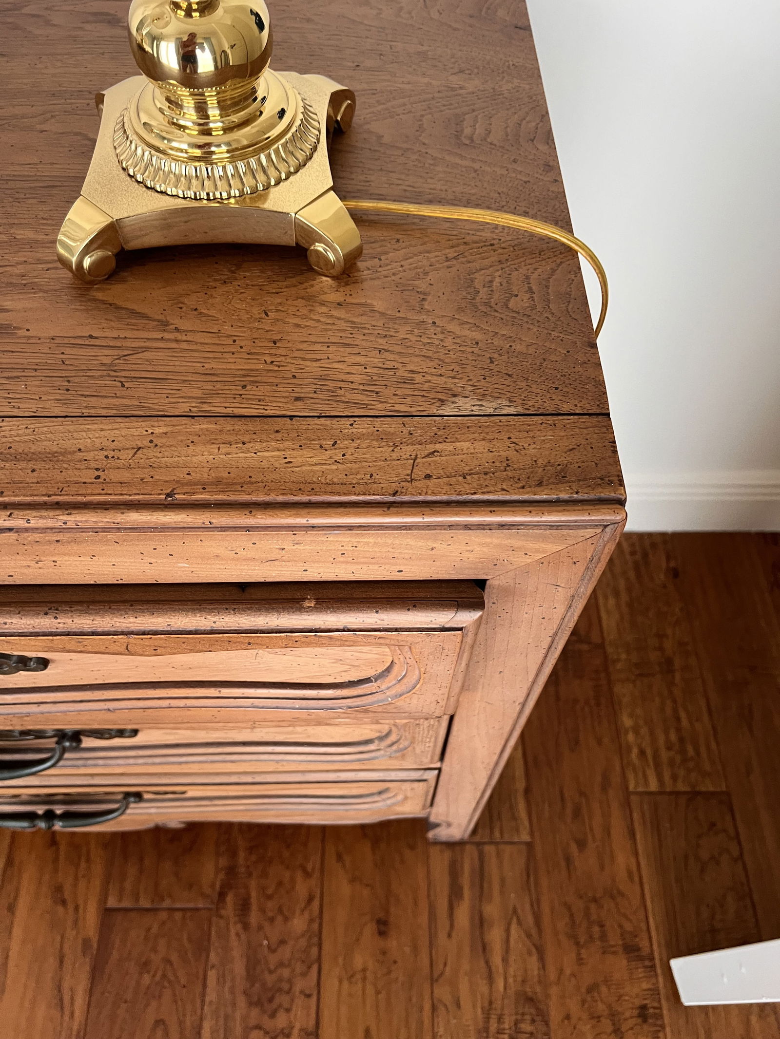 Hickory Furniture French Provincial Bedroom Set - 13