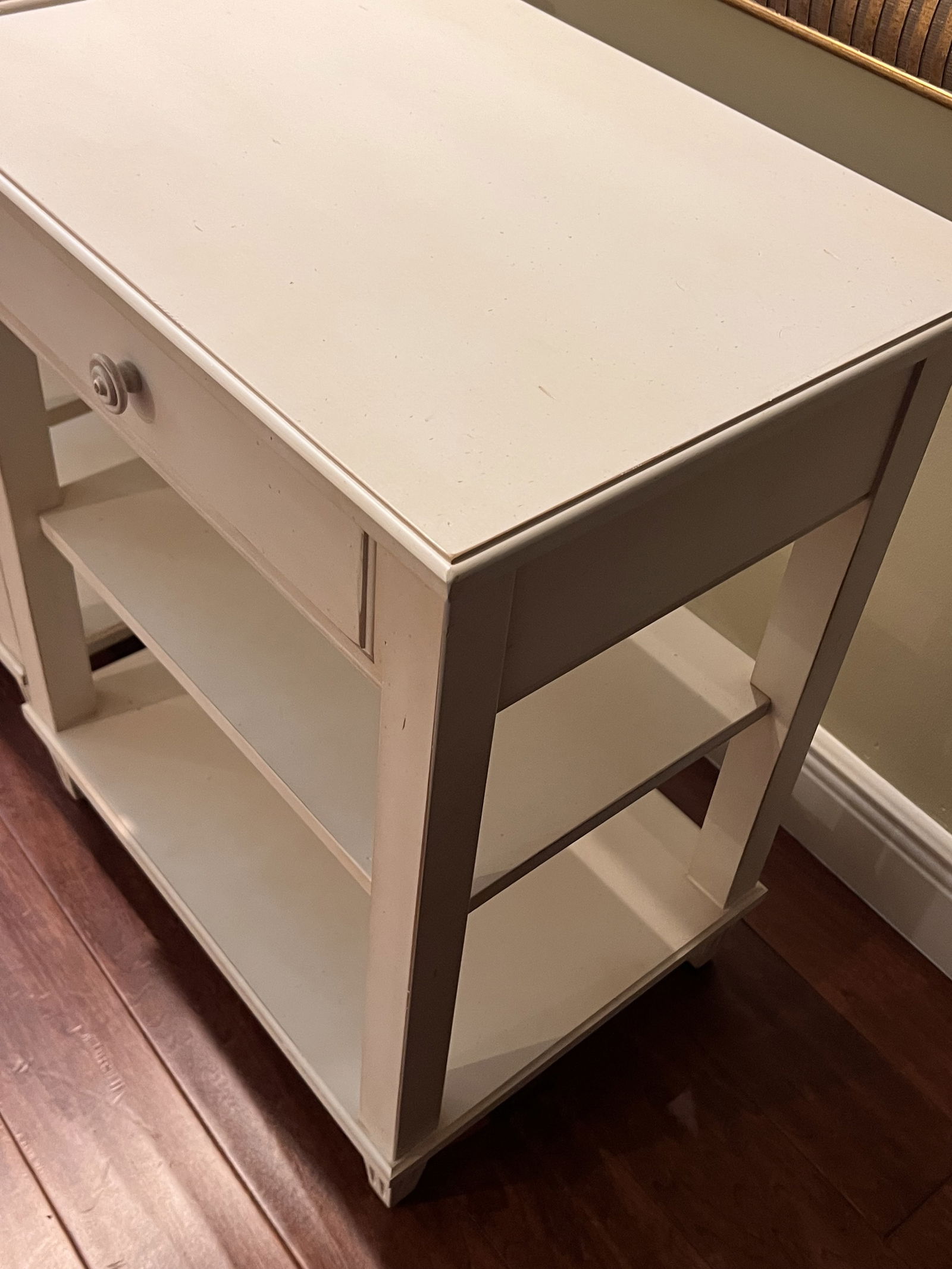 Pair of White Wood Night Stands - 7