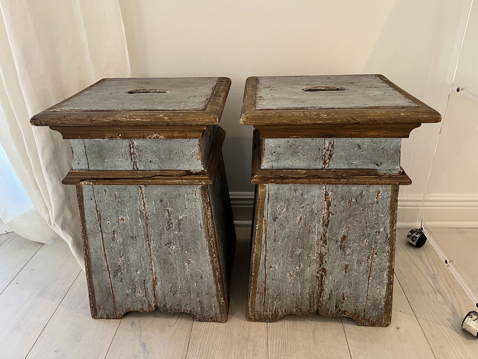 Paul Ferrante Pair of 6180 Painted Stools: Painted stools in antique painted finish. Item numner 6180. A lovely antiqued blue with shabby chic finish. Dimensions: H 21.5" x. W 14" square Condition: Good, intentionally distressed. Low