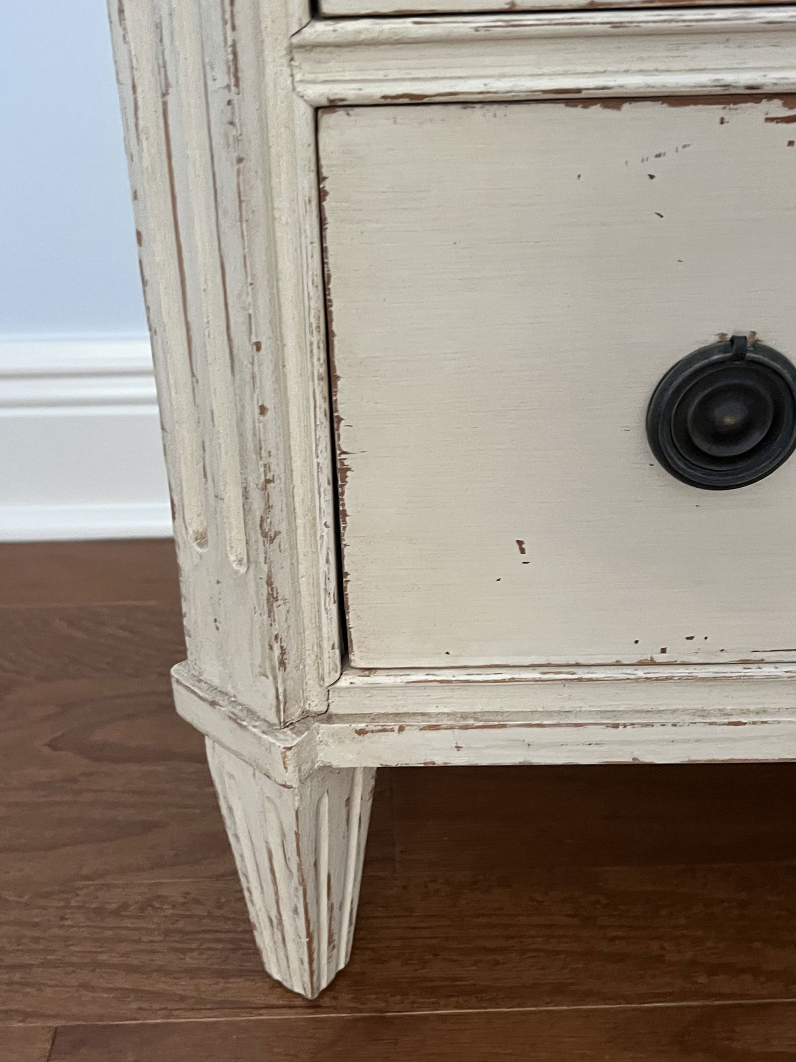 Pair of Swedish Style Three Drawer Nightstands - 4