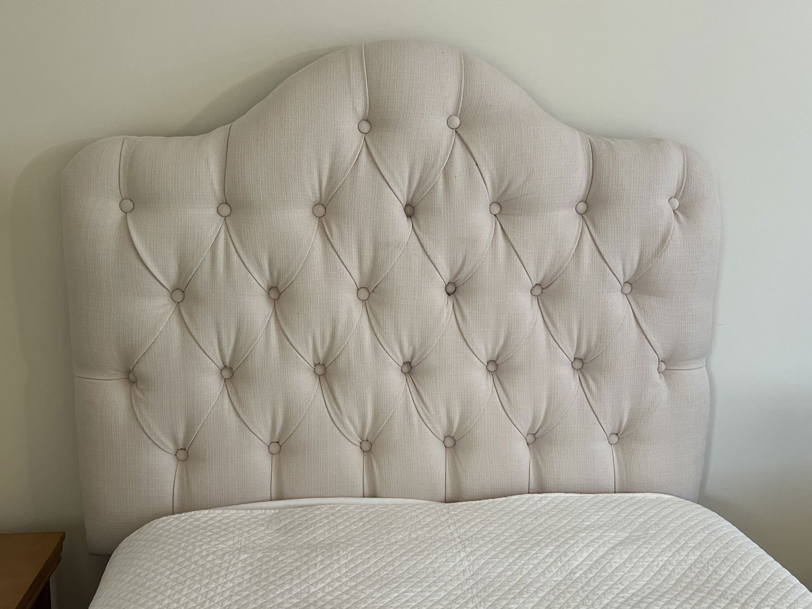 (1) White Cream Upholstered and Button Tufted Twin Bed (1 of 6)