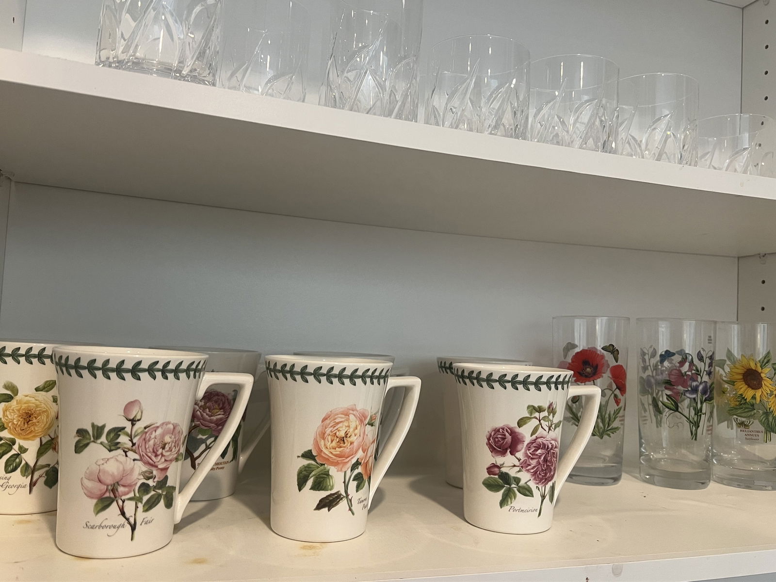 Portmeirion Drinkware Grouping: 10 pieces total including coffee cups and drinking glasses. Dimensions: Coffee mug: H4.5" x W 5" Condition: Used, no issues to note. Low Estimate: 10.00High Estimate: 10000.00