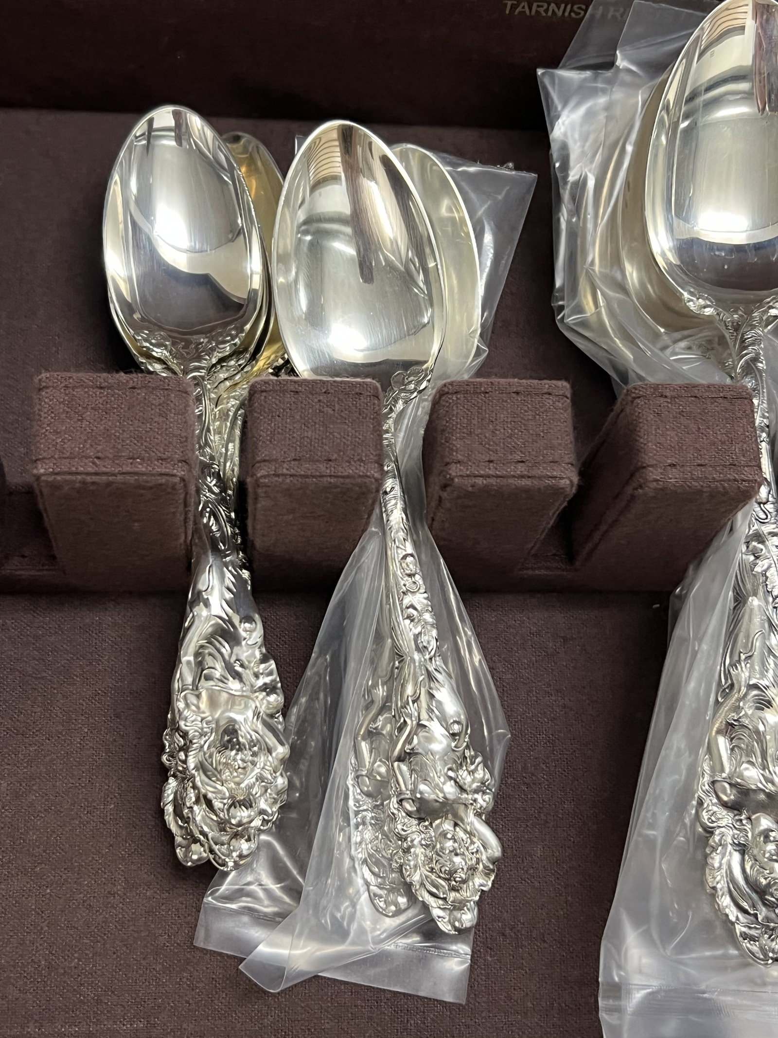 50 Pc Reed and Barton Love Disarmed Sterling Flatware - 11