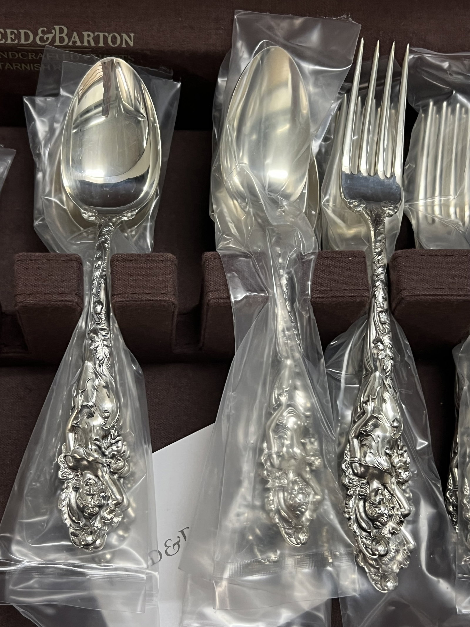 50 Pc Reed and Barton Love Disarmed Sterling Flatware - 12