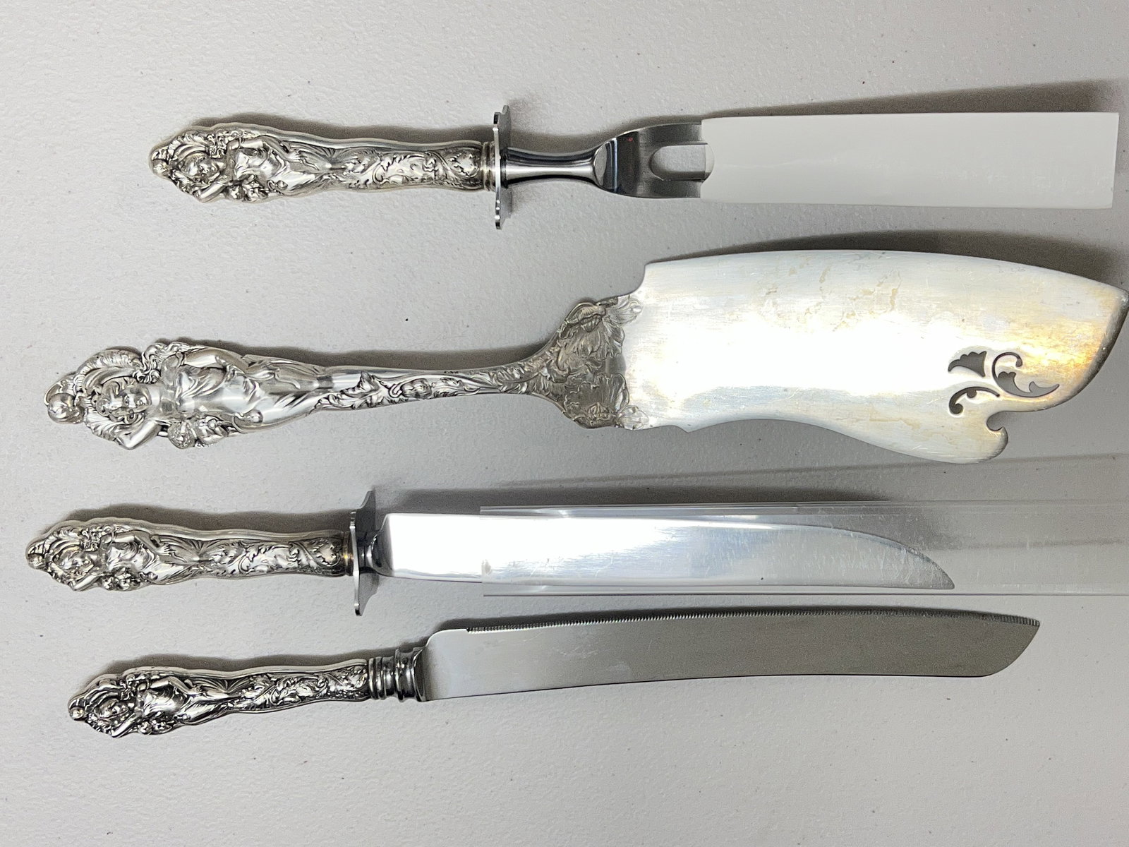 50 Pc Reed and Barton Love Disarmed Sterling Flatware - 14