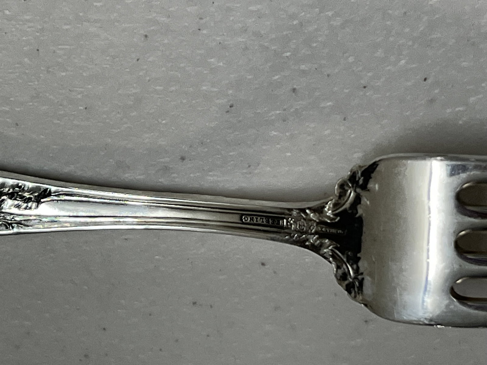 50 Pc Reed and Barton Love Disarmed Sterling Flatware - 7