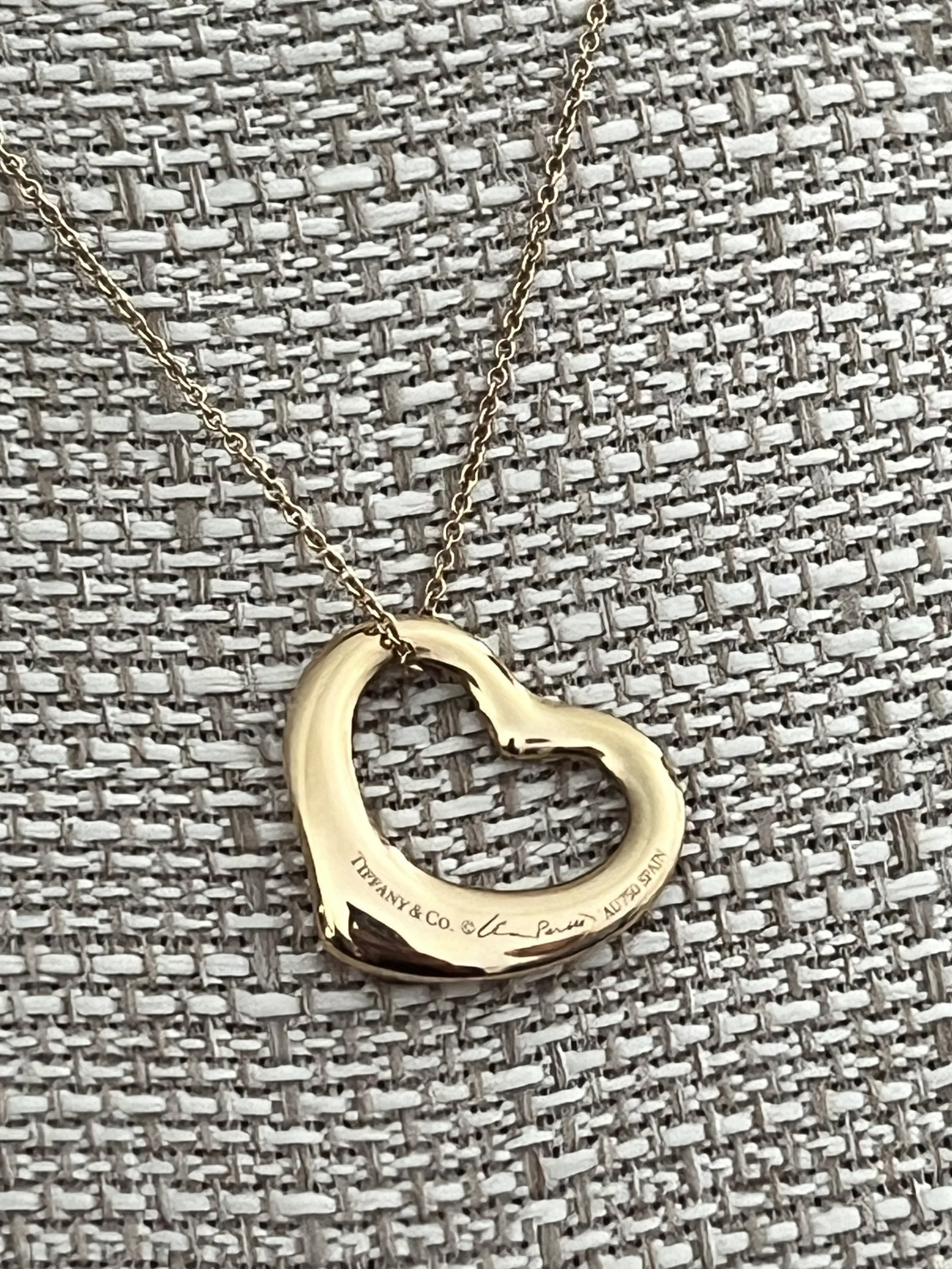 Elsa Peretti Tiffany & Co Rose Gold Open Heart Pendant Necklace - 2