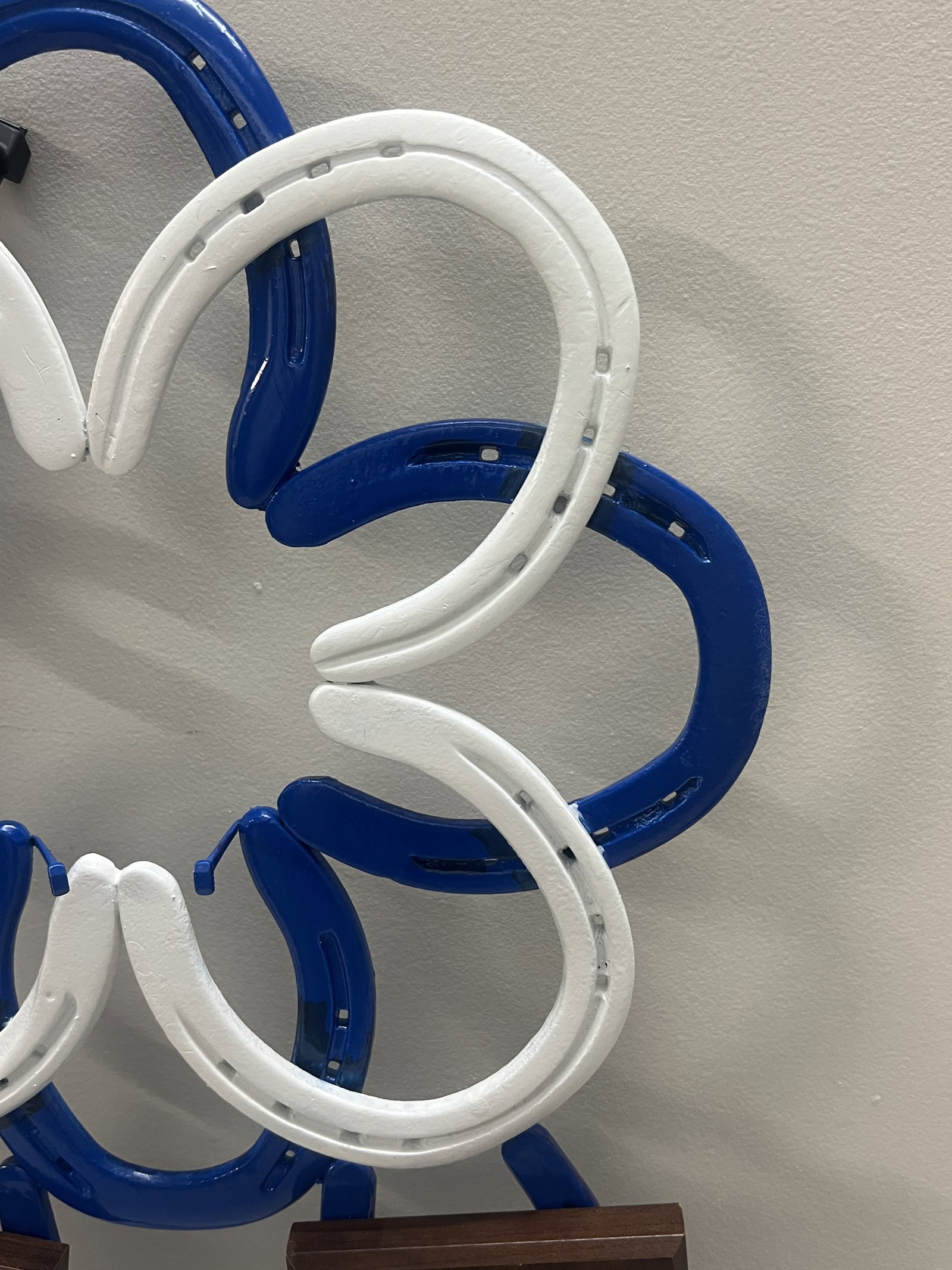 Horseshoe Display - 3