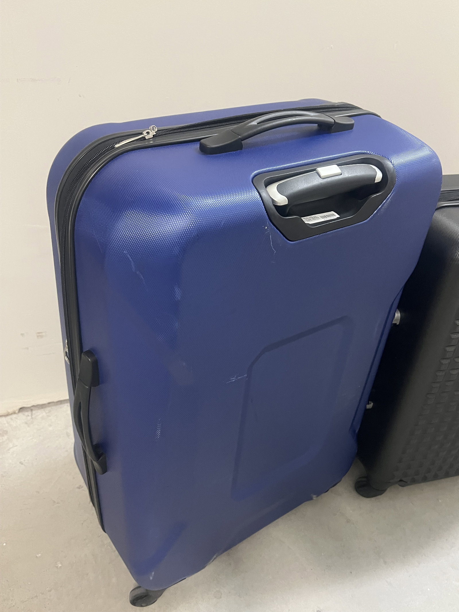(2) Large Samsonite Hard Suitcases - 6