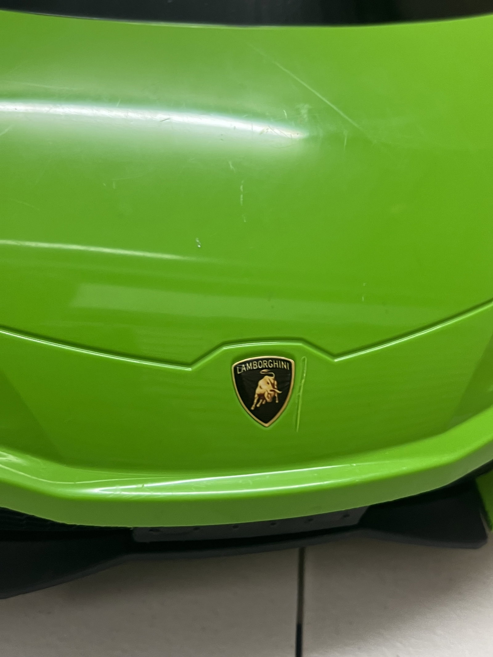 (2) Lamborghini Rolling Suitcases Kids - 14