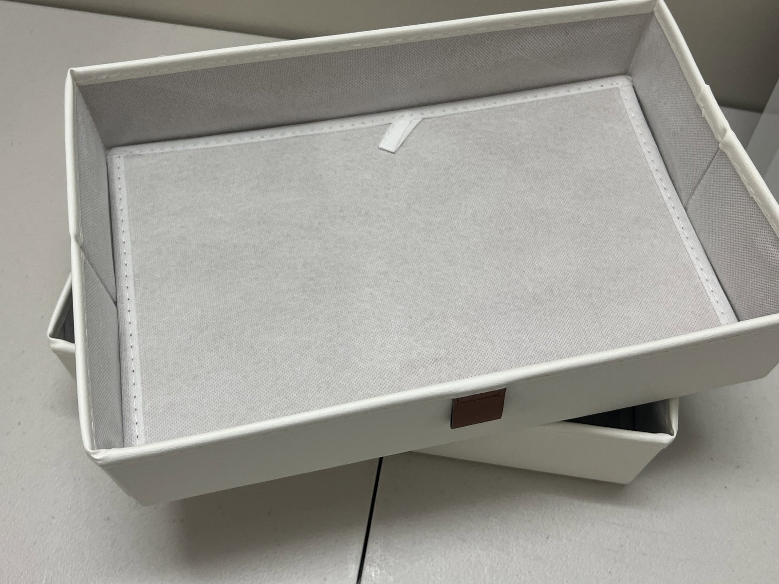 White Plastic Serving Trays and Organization - 15