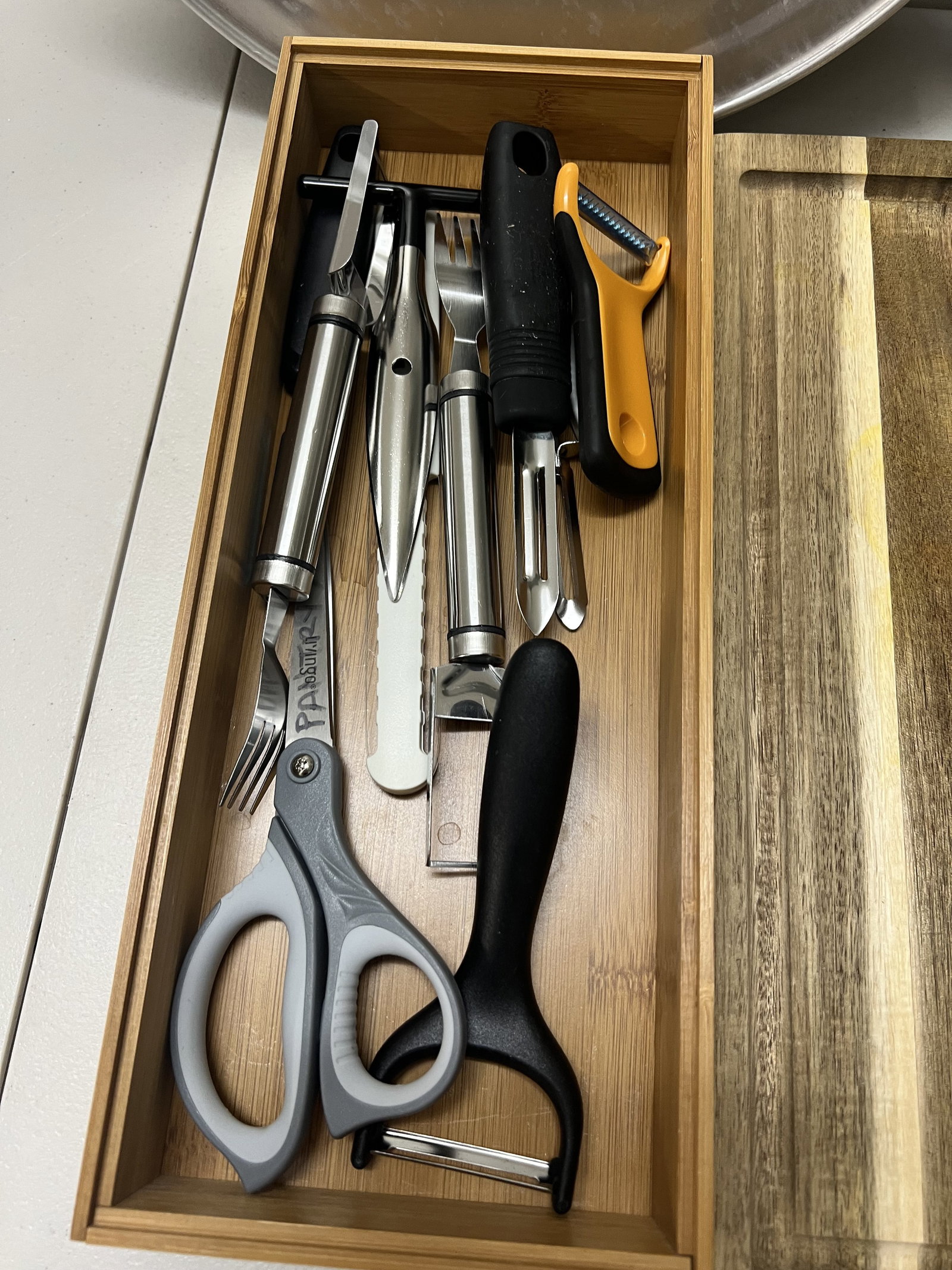 Misc Kitchenwares Incl Wood Cutting Boards - 4