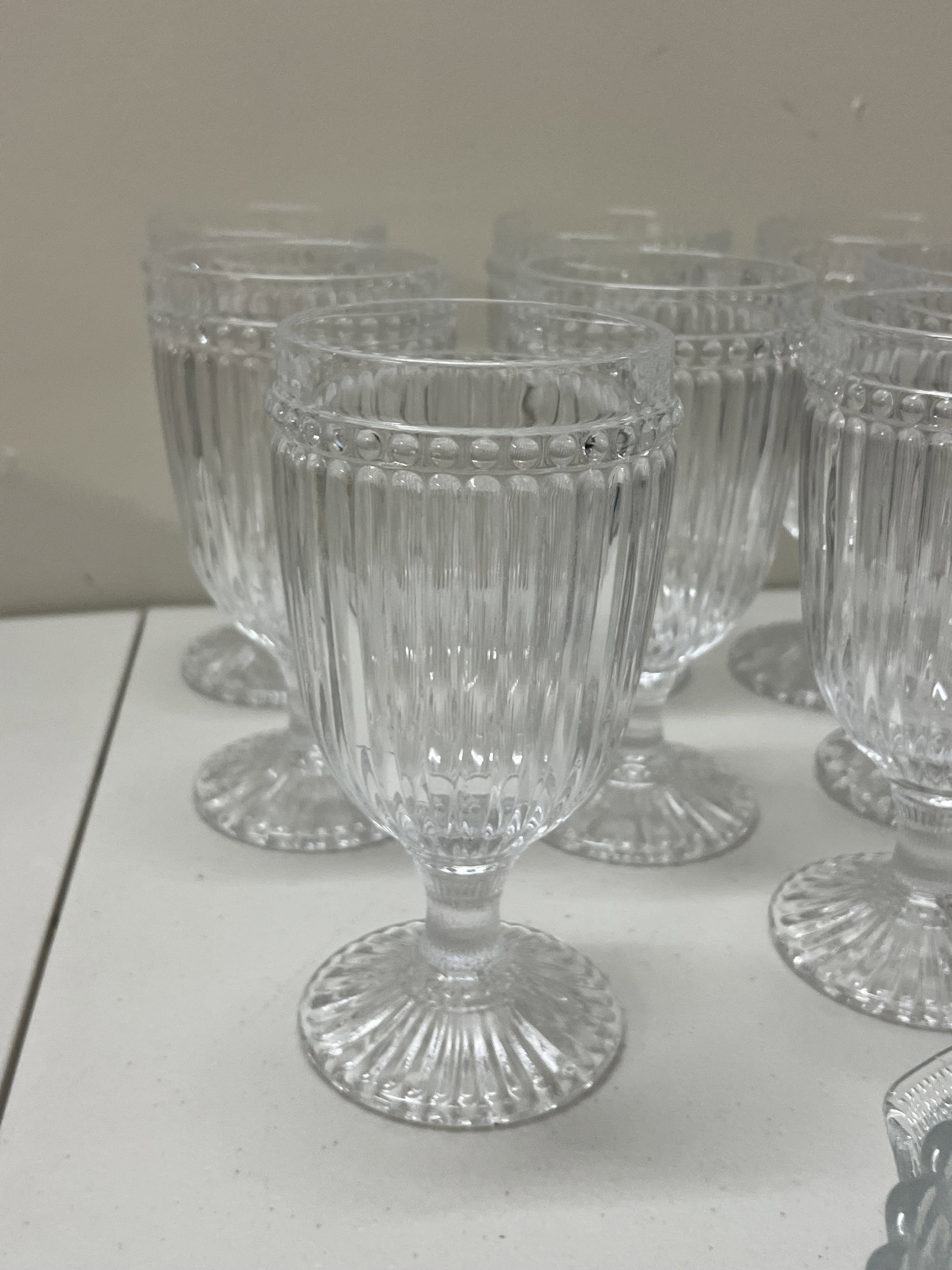 Glassware incl Shell Plates and Water Goblets - 5