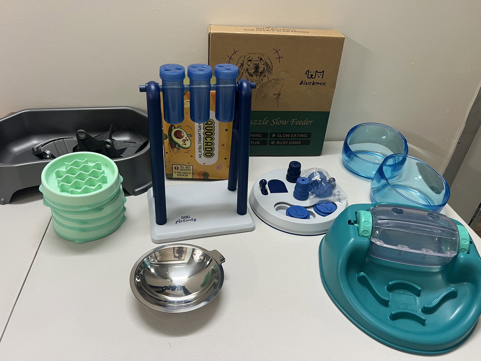 Dog Feeding Accessories and Treat Toys (1 of 9)