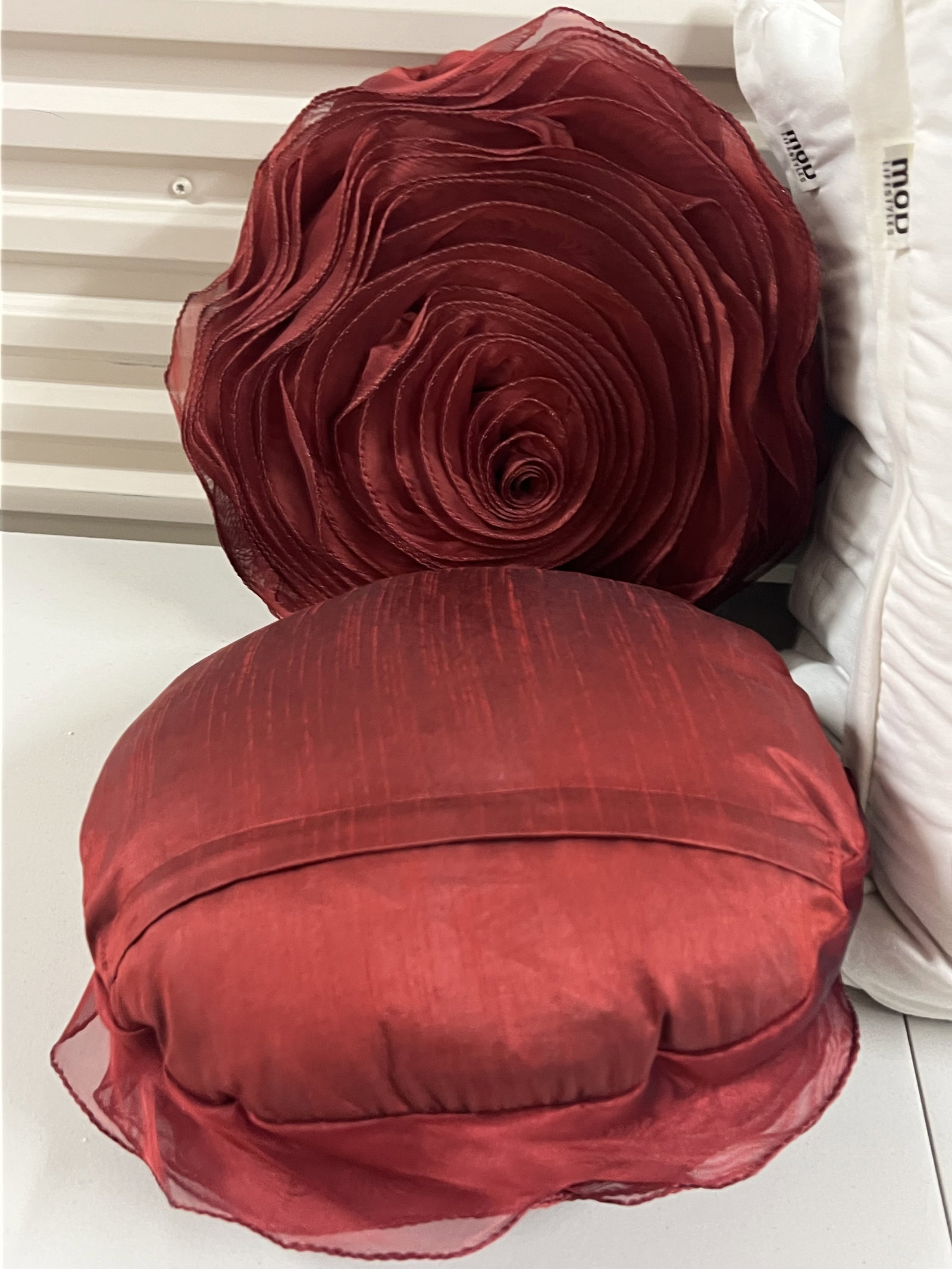 (7) Decorative Throw Pillows - 7