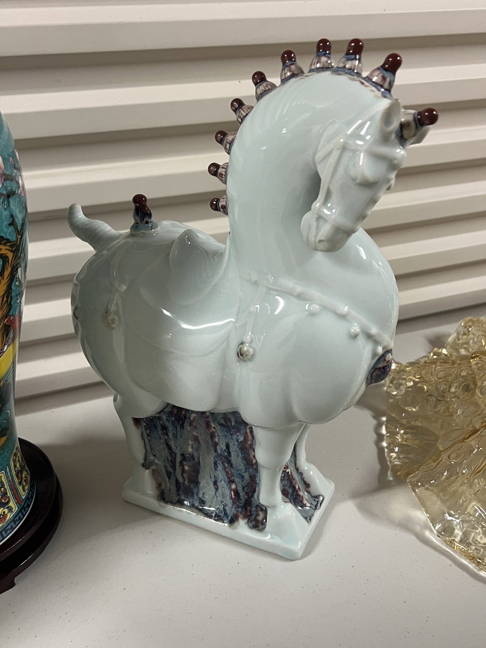 Chinese Porcelain Grouping - 7