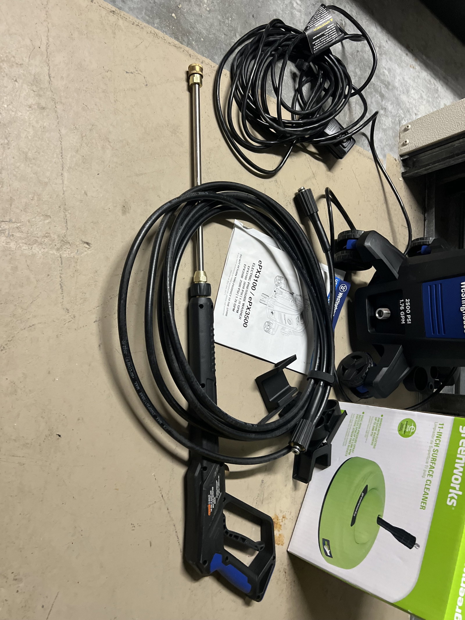 Westinghouse Pressure Washer with Accessories - 5