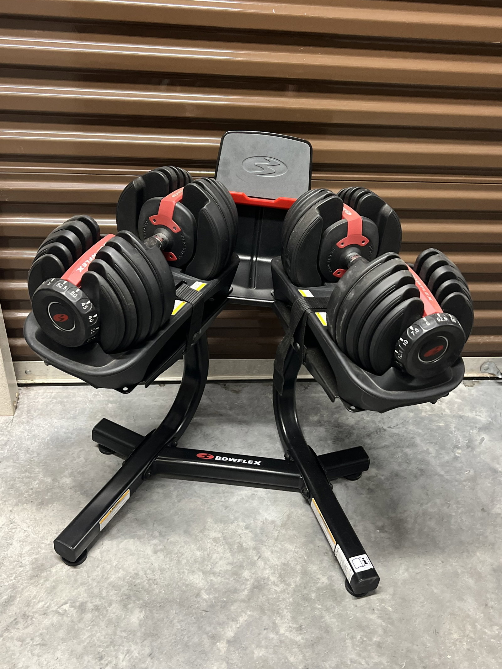 Bow Flex Select Tech 552 Dumbbell Set With Stand (1 of 5)