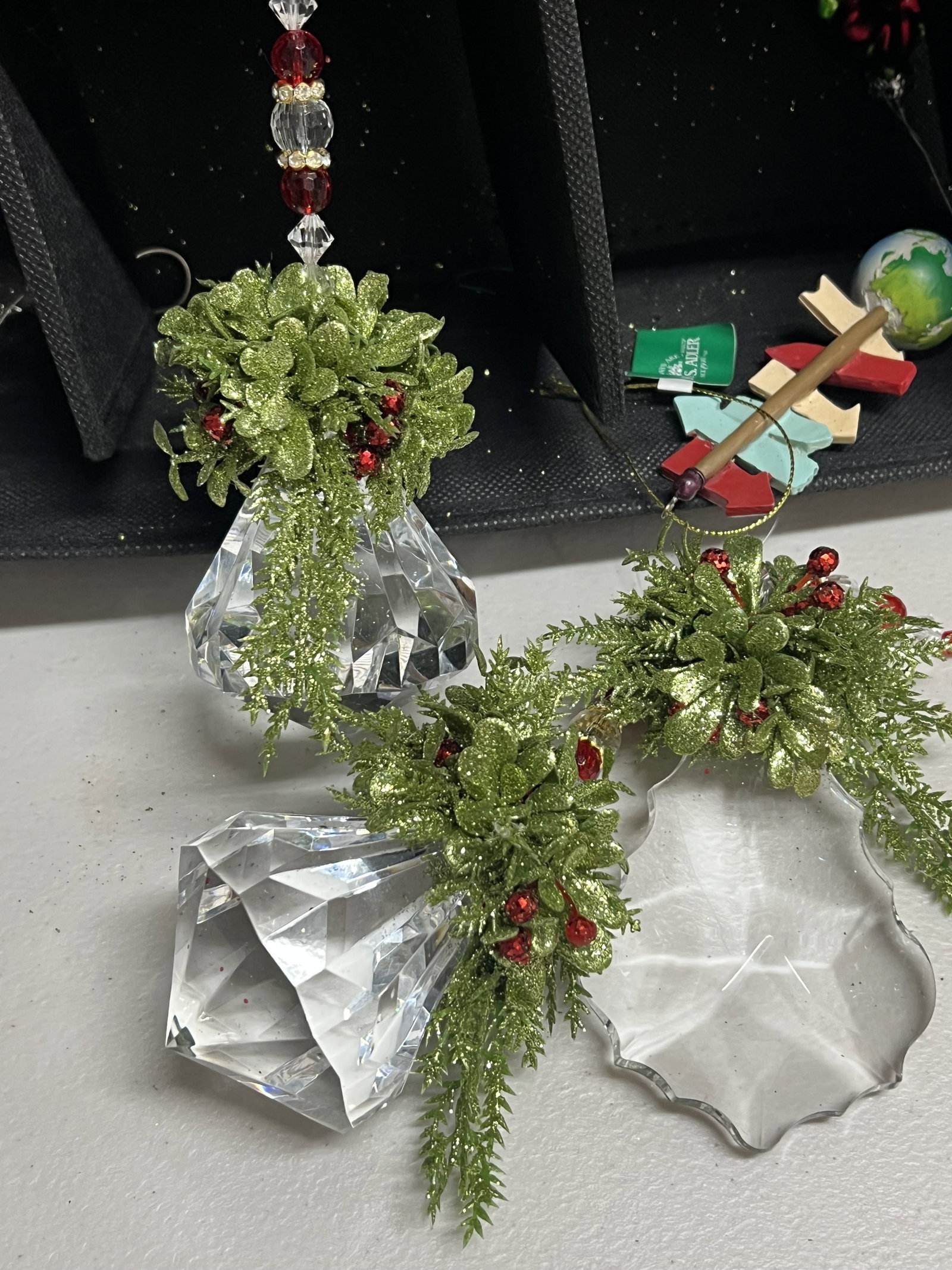 Glass Christmas Ornaments in TreeKeeper Case - 11