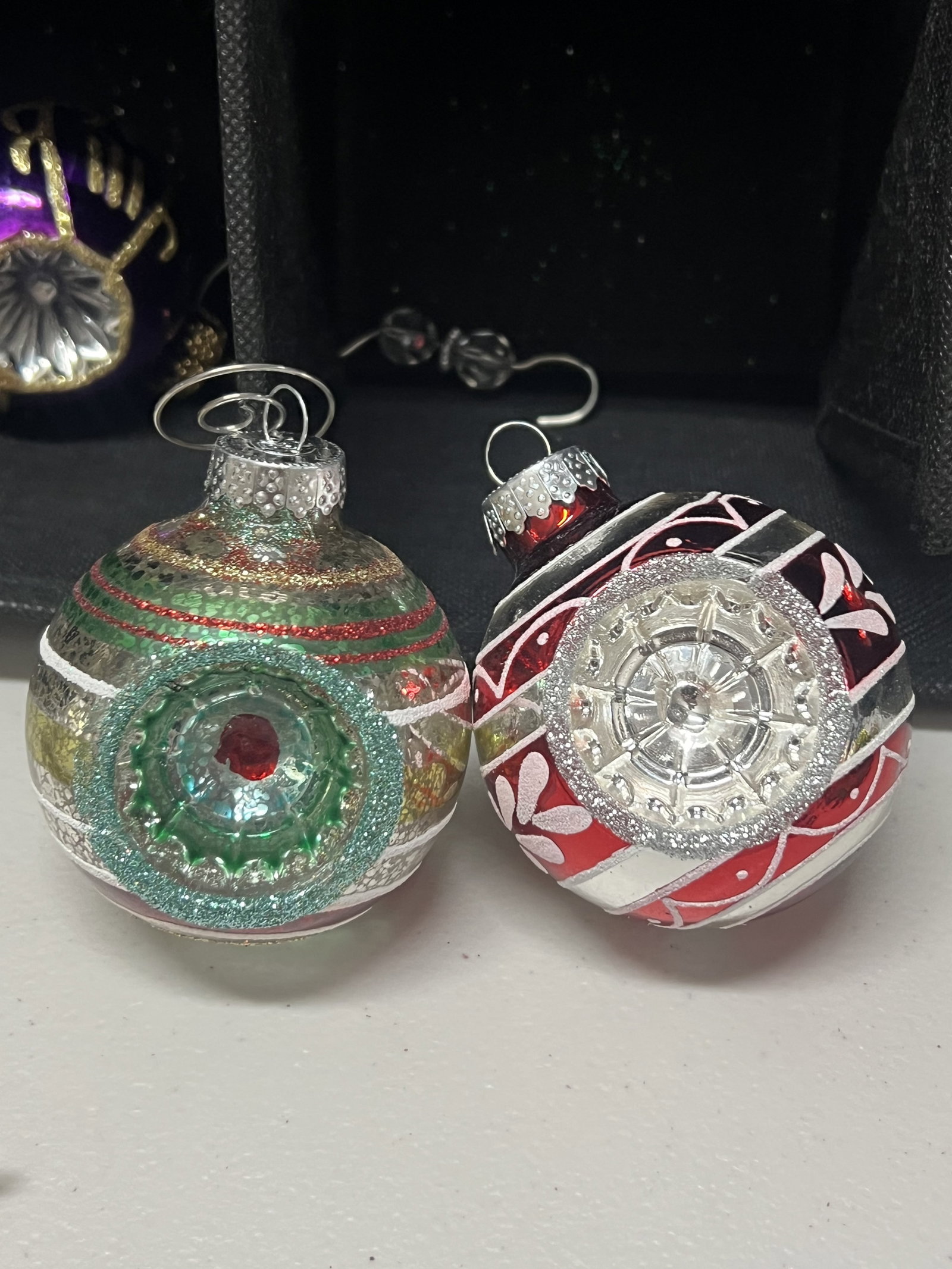 Glass Christmas Ornaments in TreeKeeper Case - 5