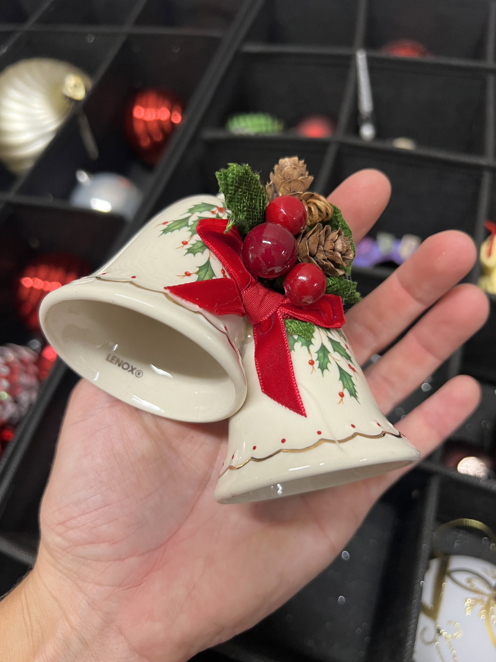 Glass Christmas Ornaments in TreeKeeper Case - 11