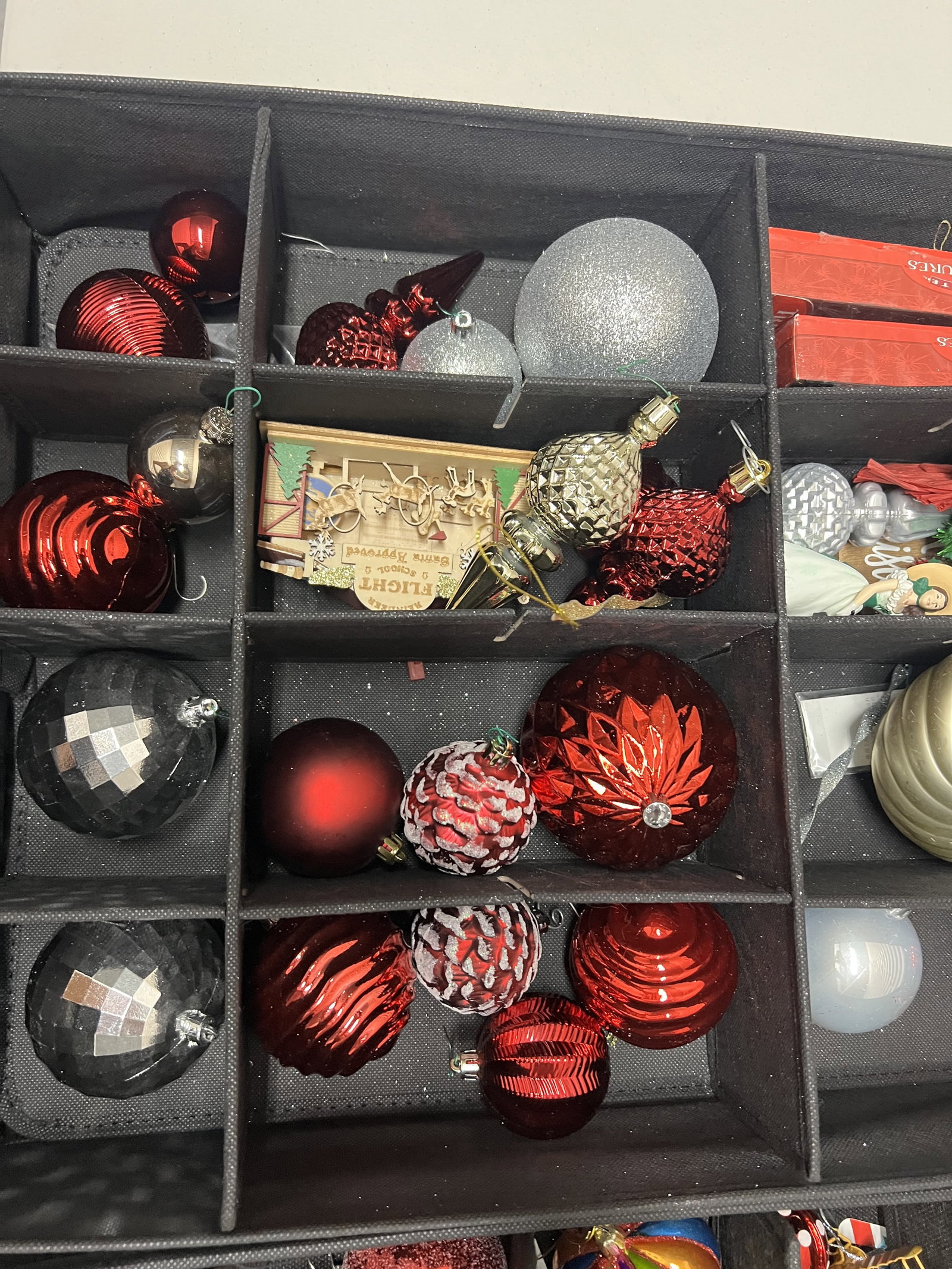 Glass Christmas Ornaments in TreeKeeper Case - 9
