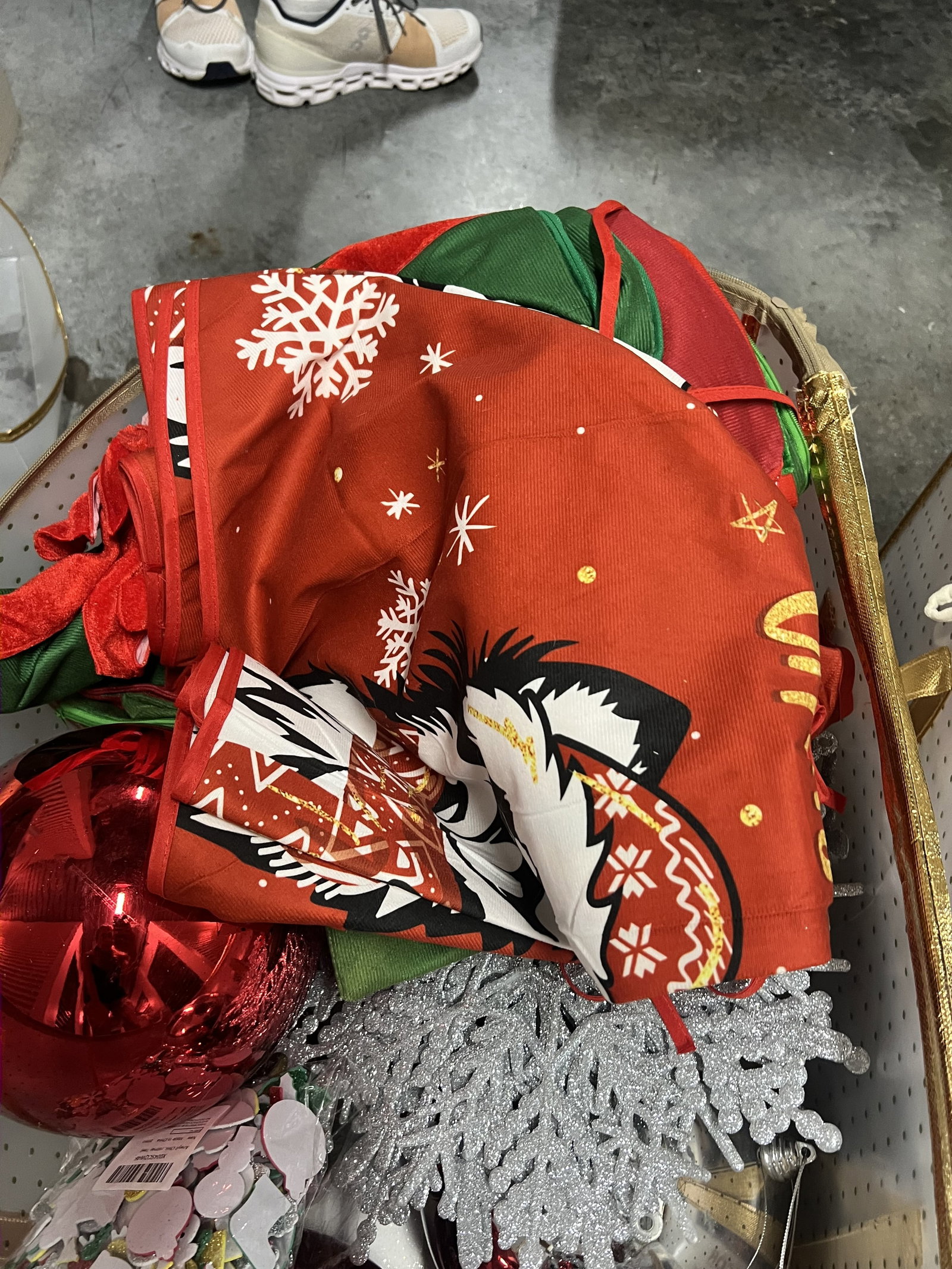 (2) Bins of Christmas Decoration incl XL ornaments - 4