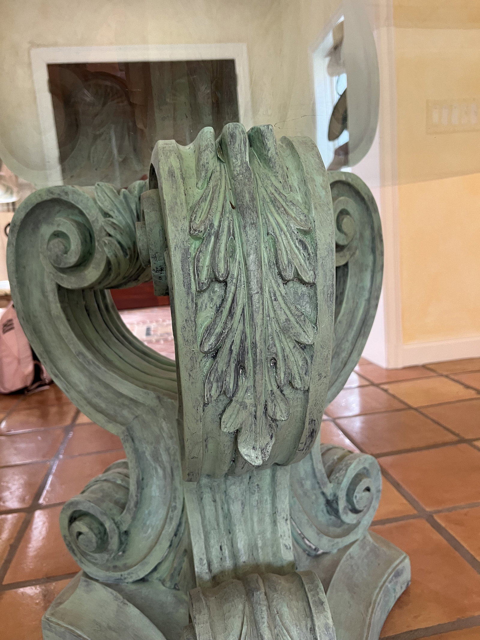 Neoclassical Style Table - 3