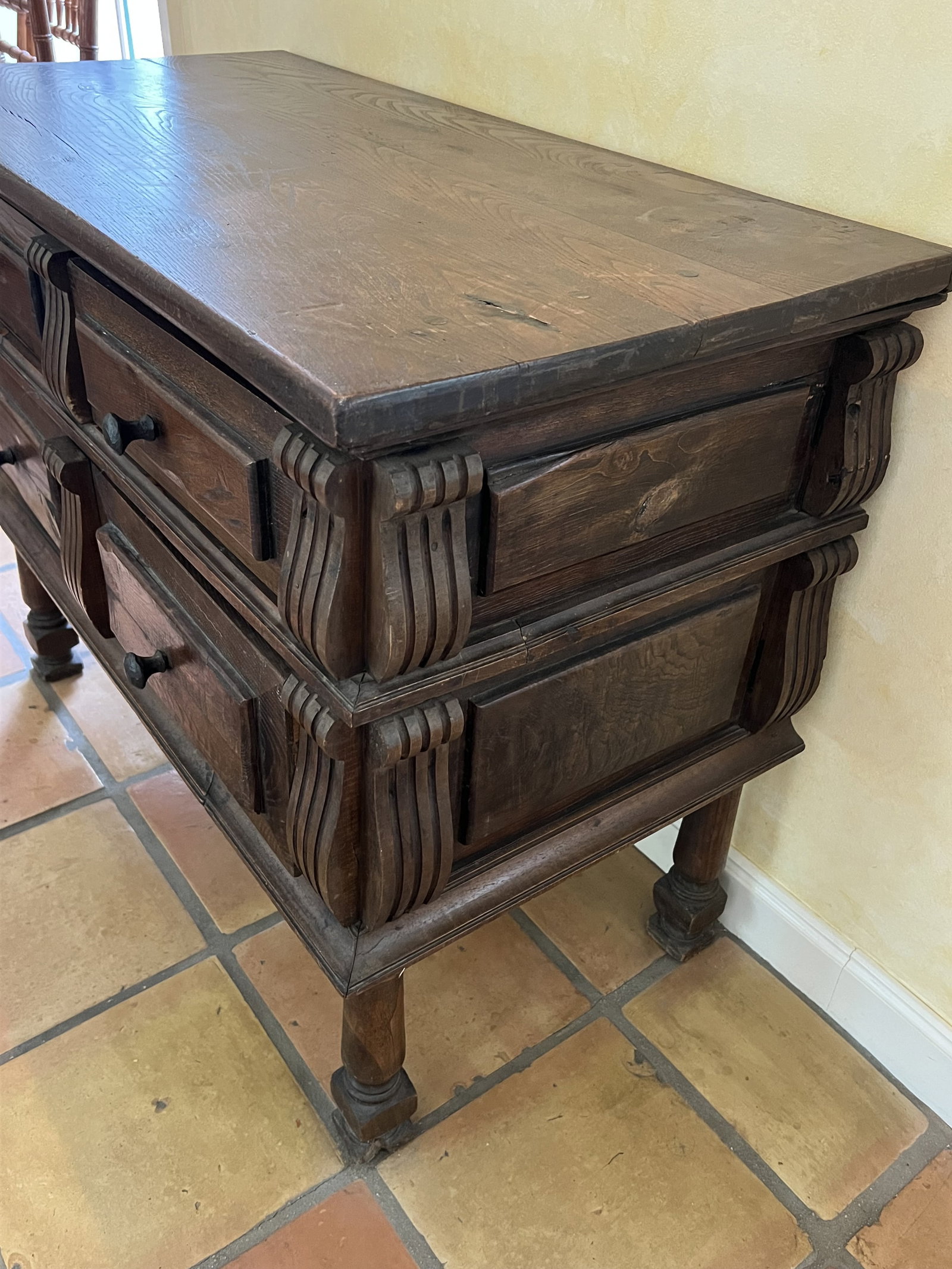 Antique Spanish style Console Table - 2