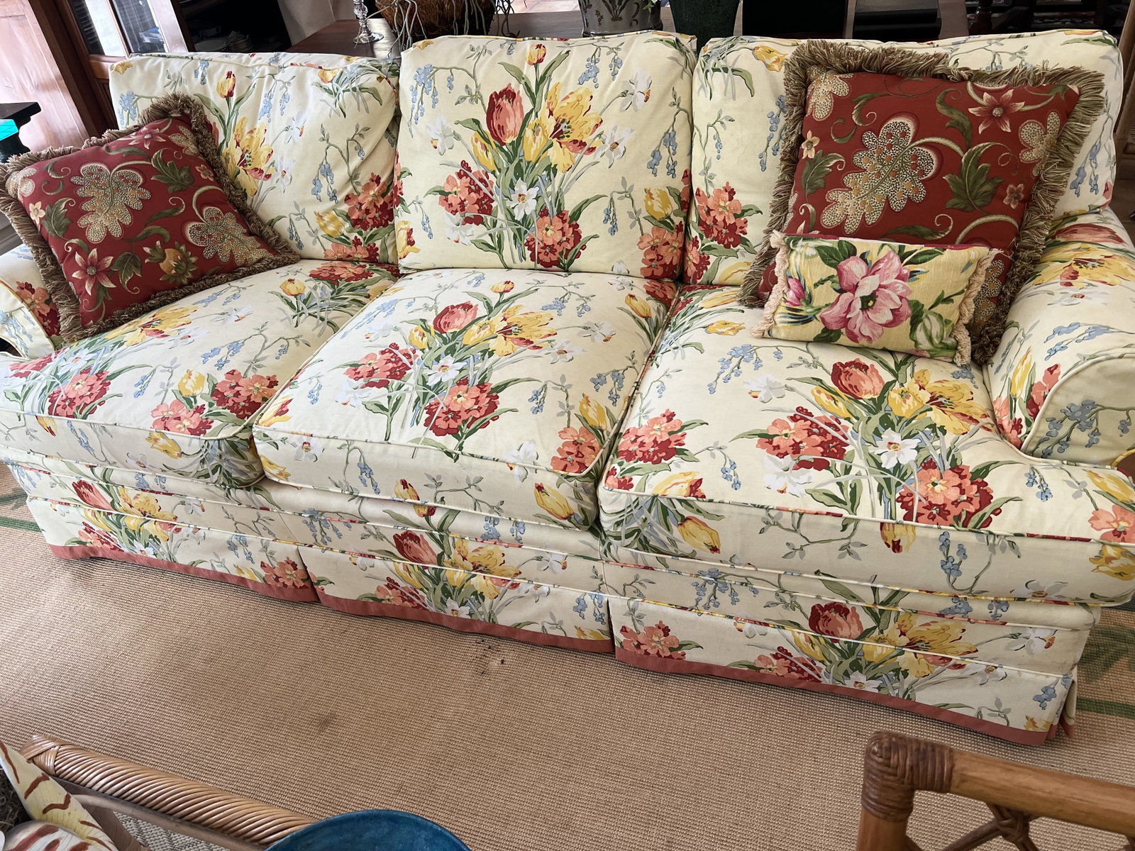 Floral 3 cushion Couch: Butter floral yellow 3 cushion couch. L 83" long x W 37" x H 34" . Seat L 30" x 30" deep. Condition Nice used. Low Estimate: 10.00 High Estimate: 10000.00