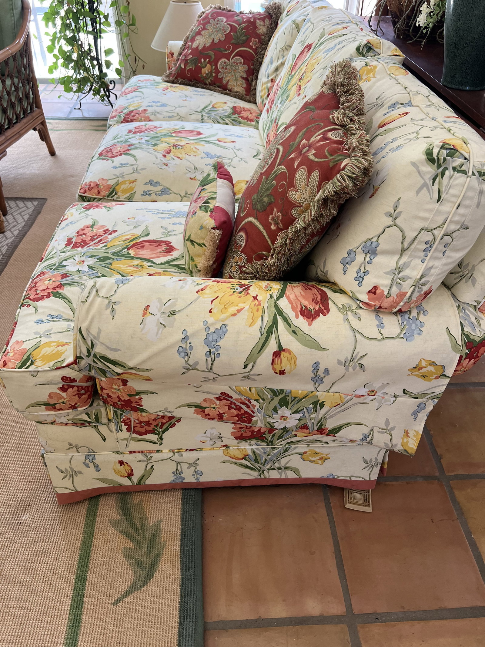 Floral 3 cushion Couch - 2