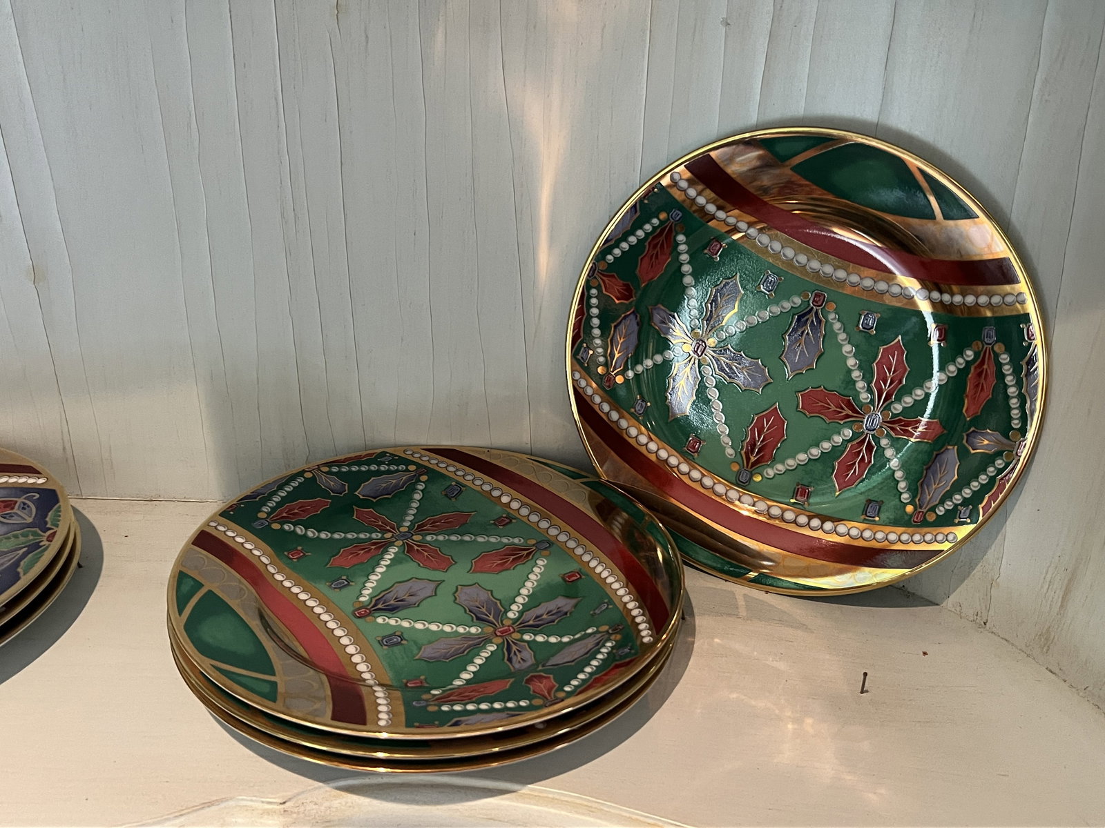 (16) Gold Buffet Royal Gallery Plates - 5
